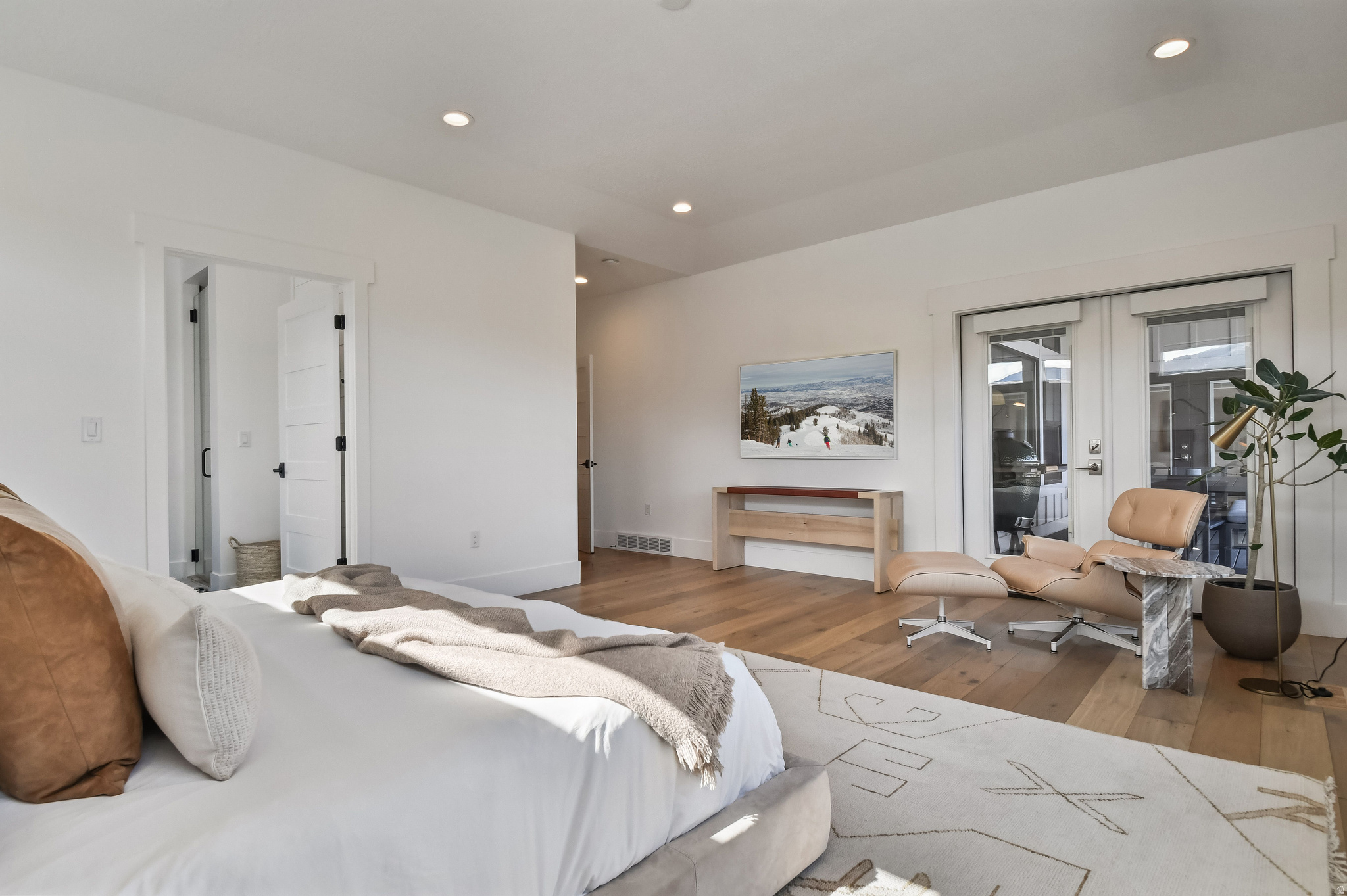 CHERRY HILLS LOT 2 A - Residential Lease