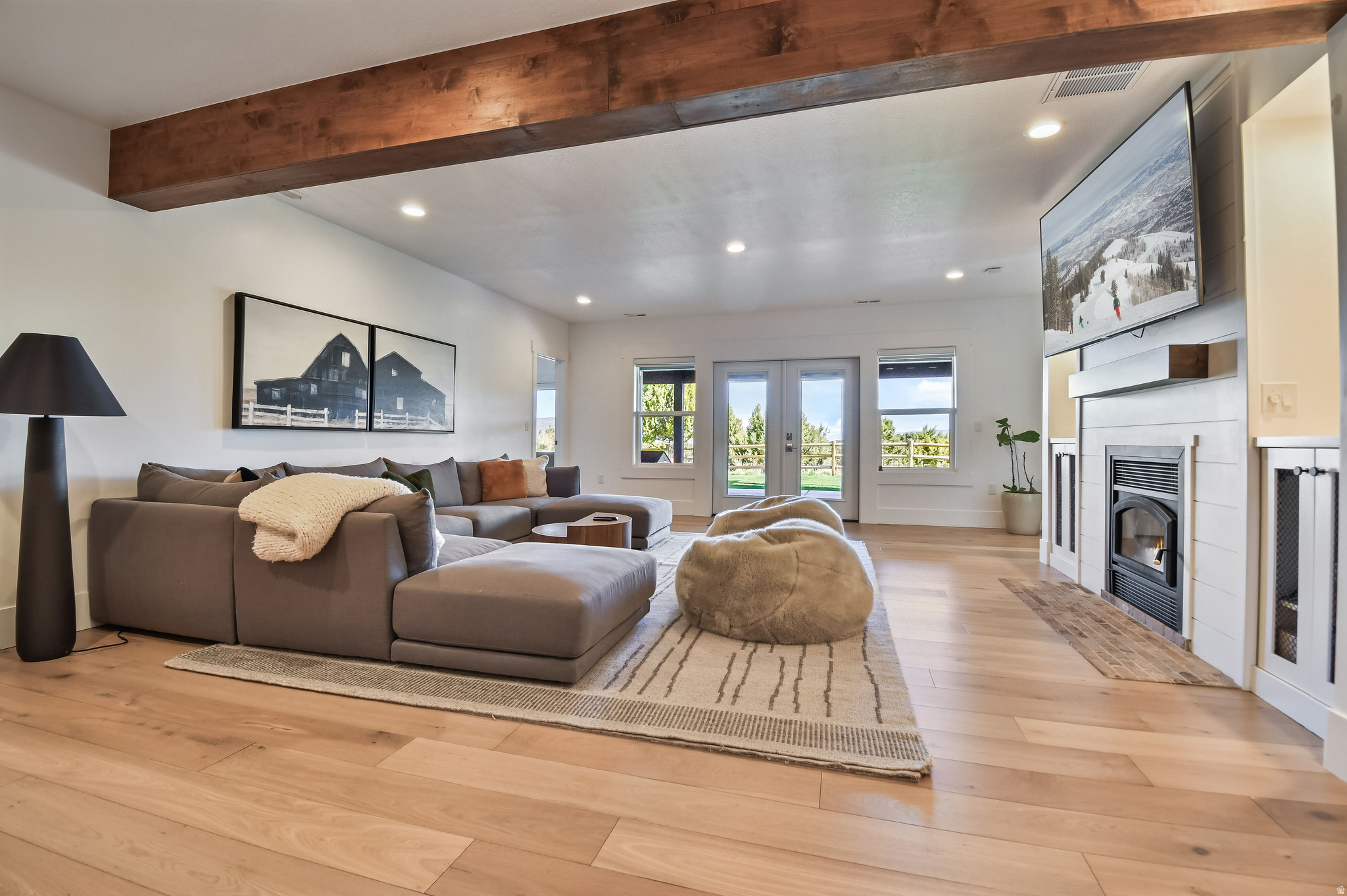 CHERRY HILLS LOT 2 A - Residential Lease