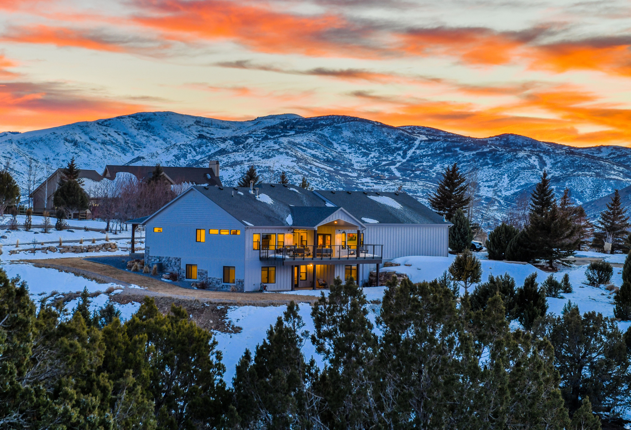 CHERRY HILLS LOT 2 A - Residential Lease