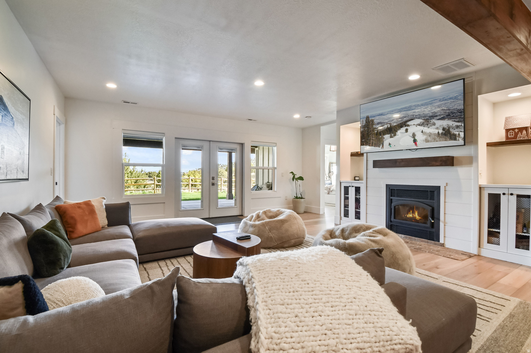 CHERRY HILLS LOT 2 A - Residential Lease