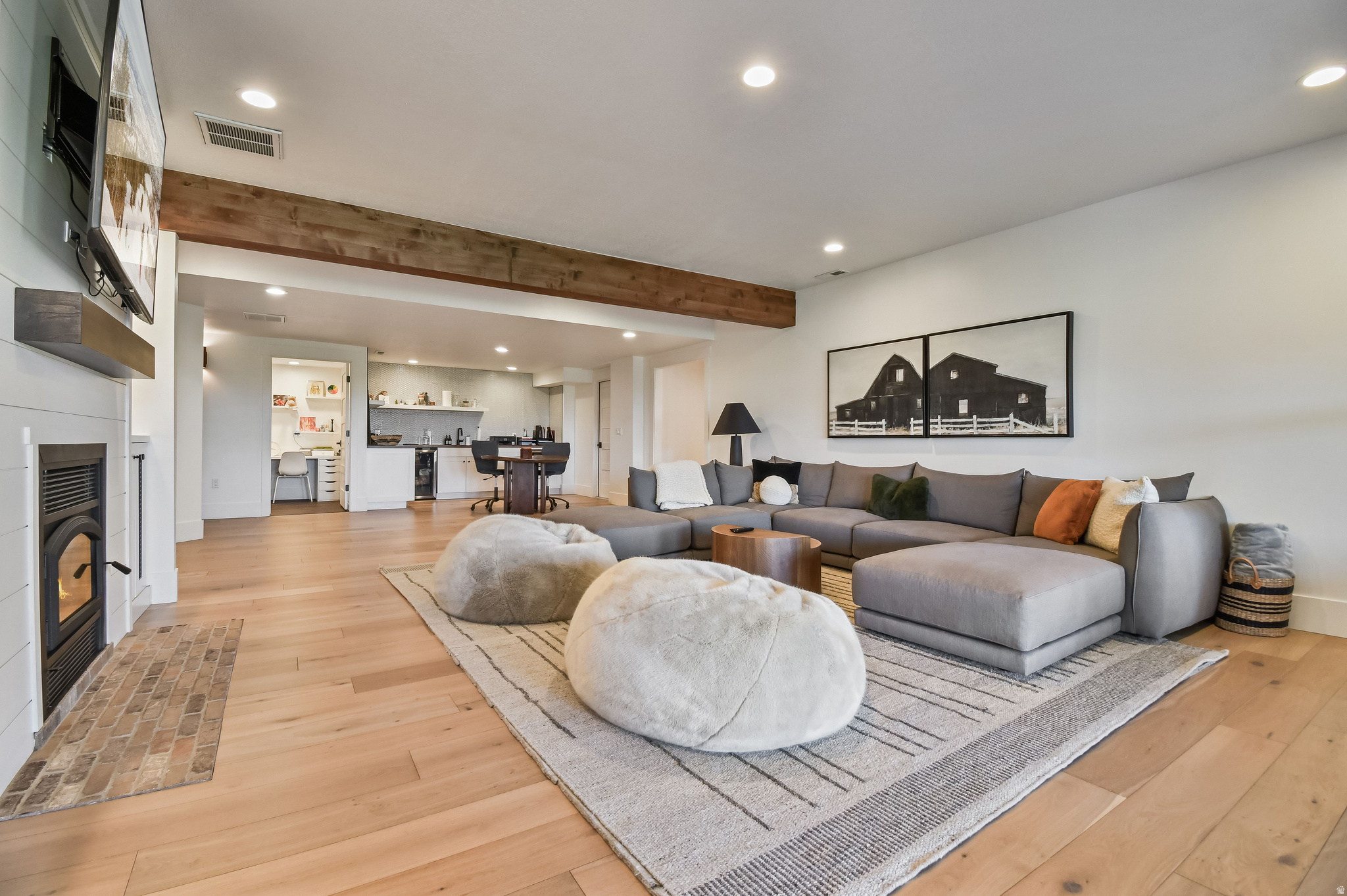 CHERRY HILLS LOT 2 A - Residential Lease