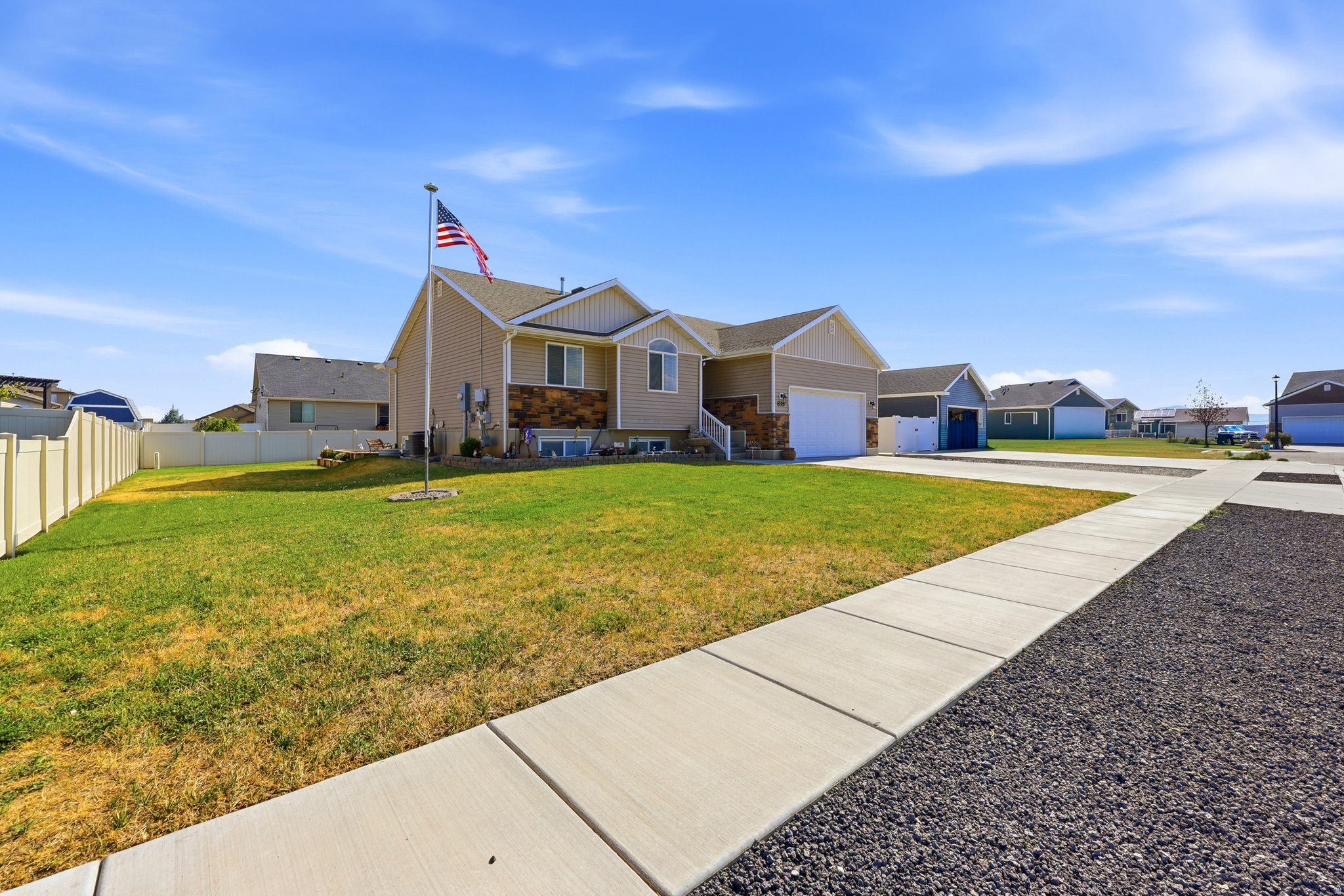 HERITAGE ESTATES - Residential