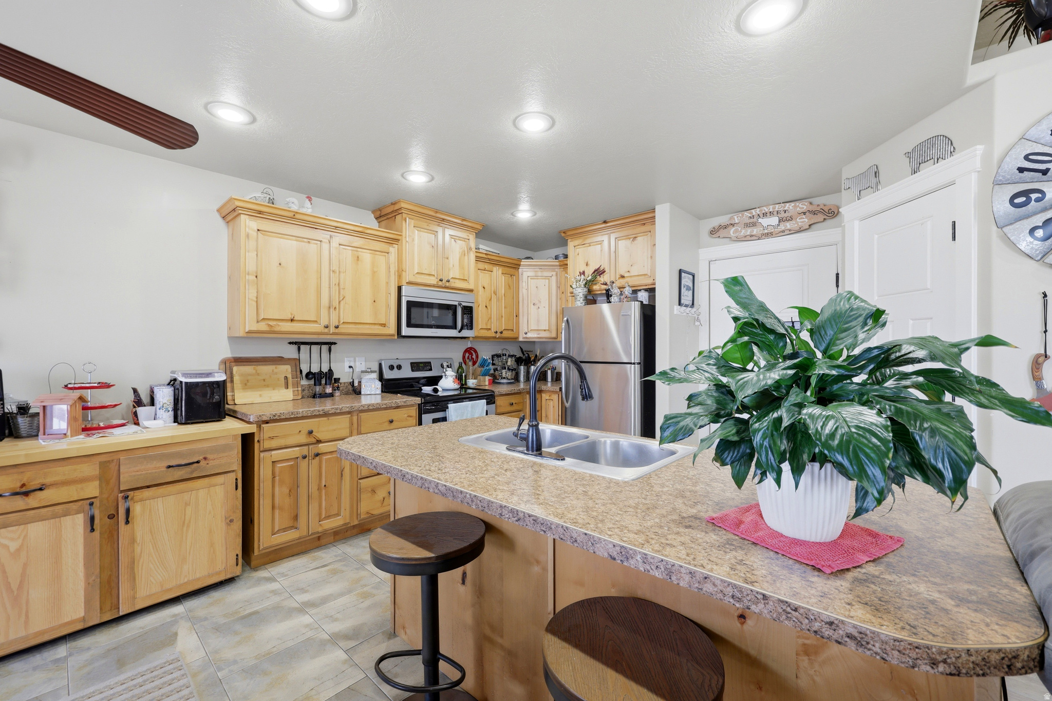 HERITAGE ESTATES - Residential