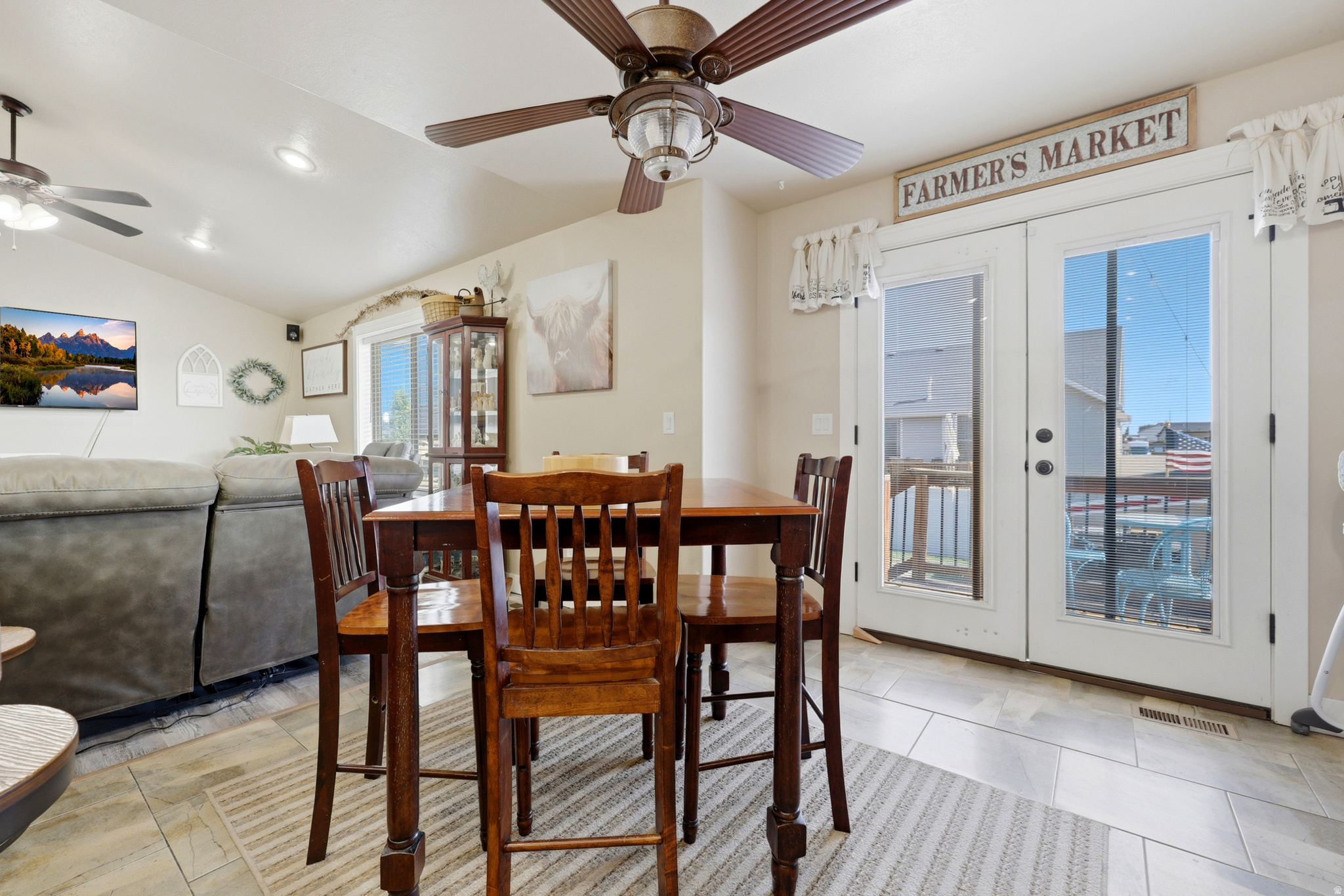 HERITAGE ESTATES - Residential