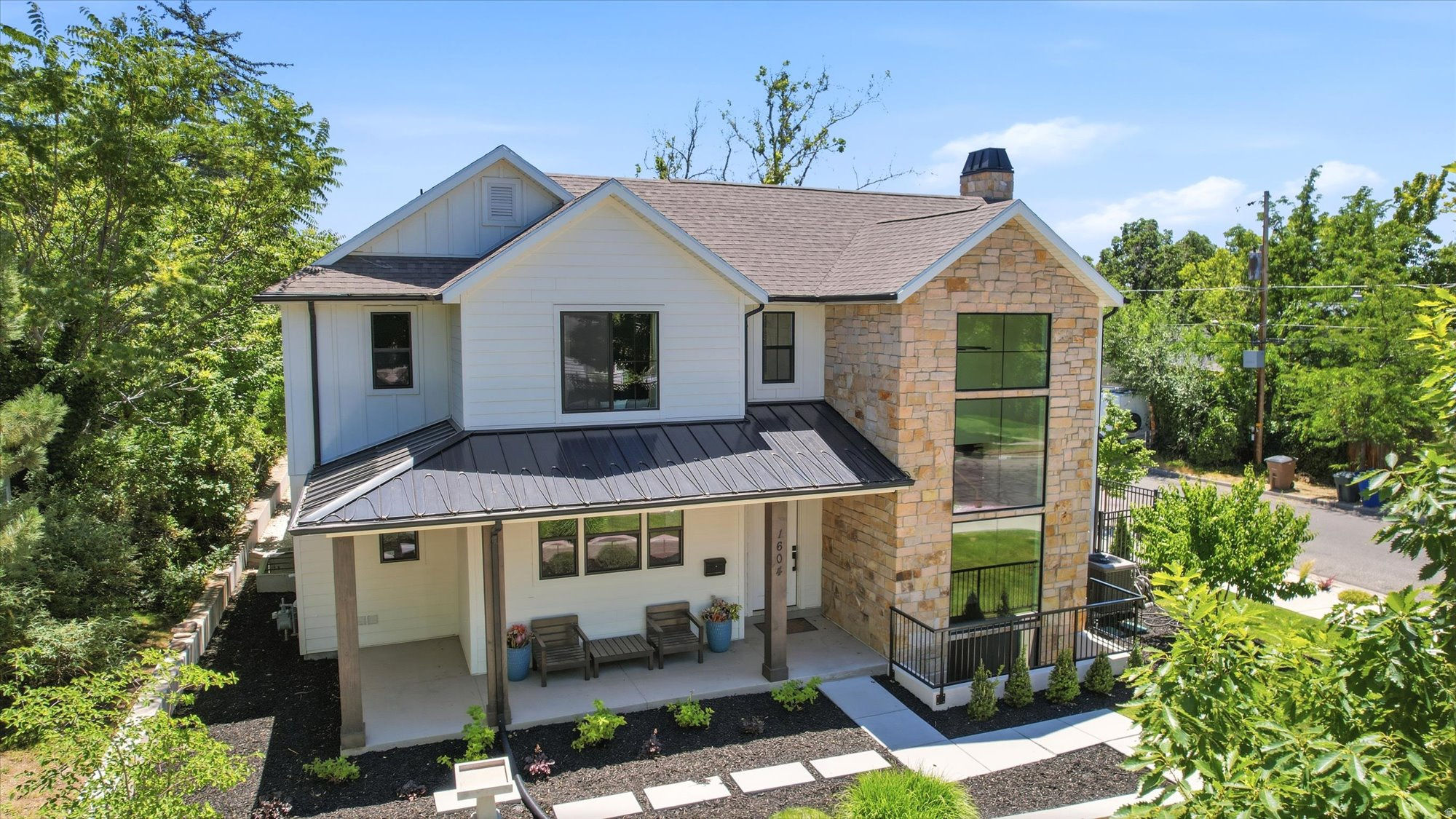 15TH & 15TH - Residential