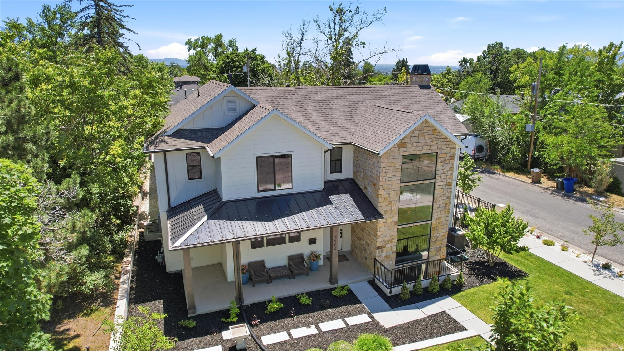 15TH & 15TH - Residential