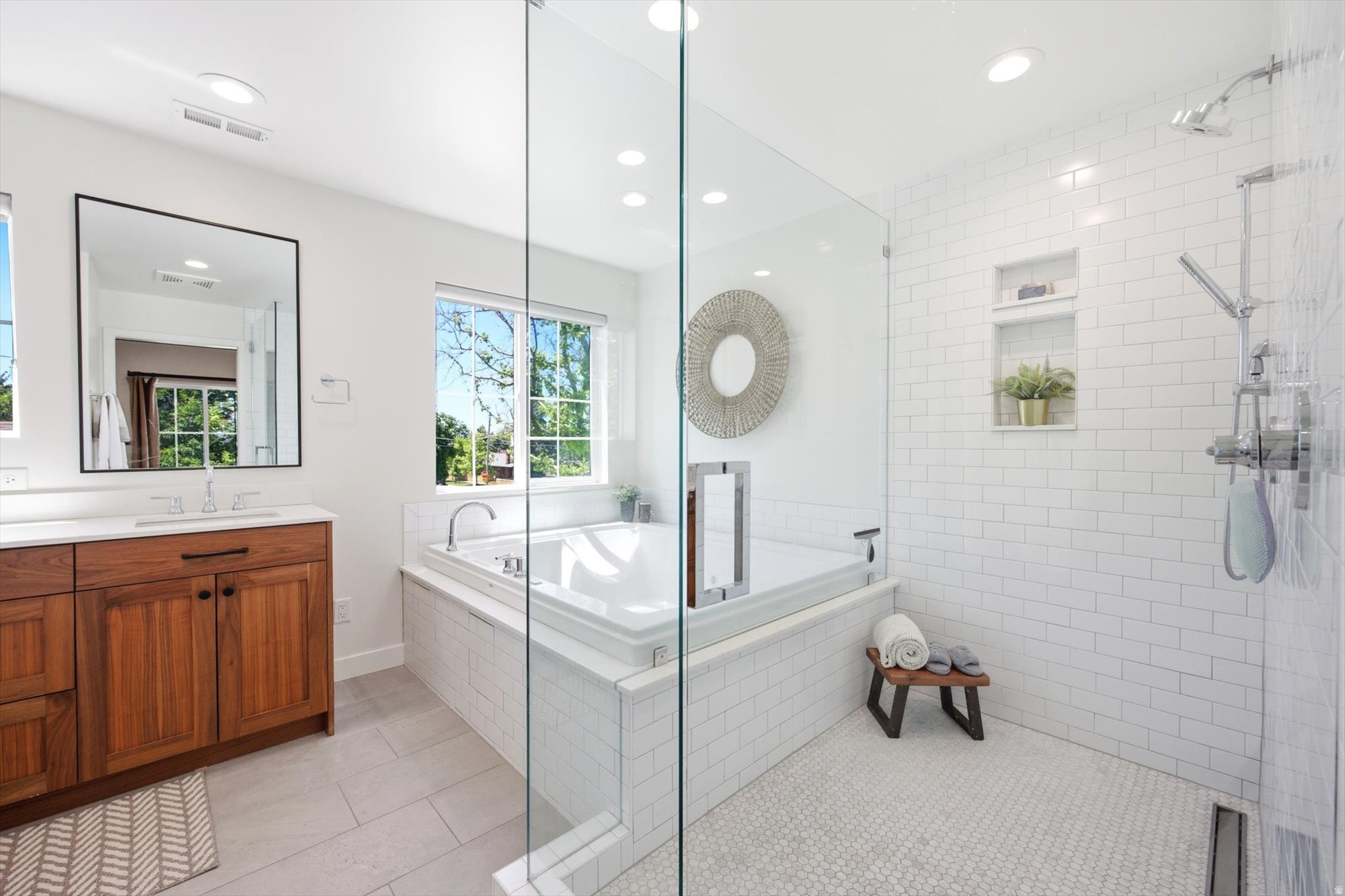 15TH & 15TH - Residential