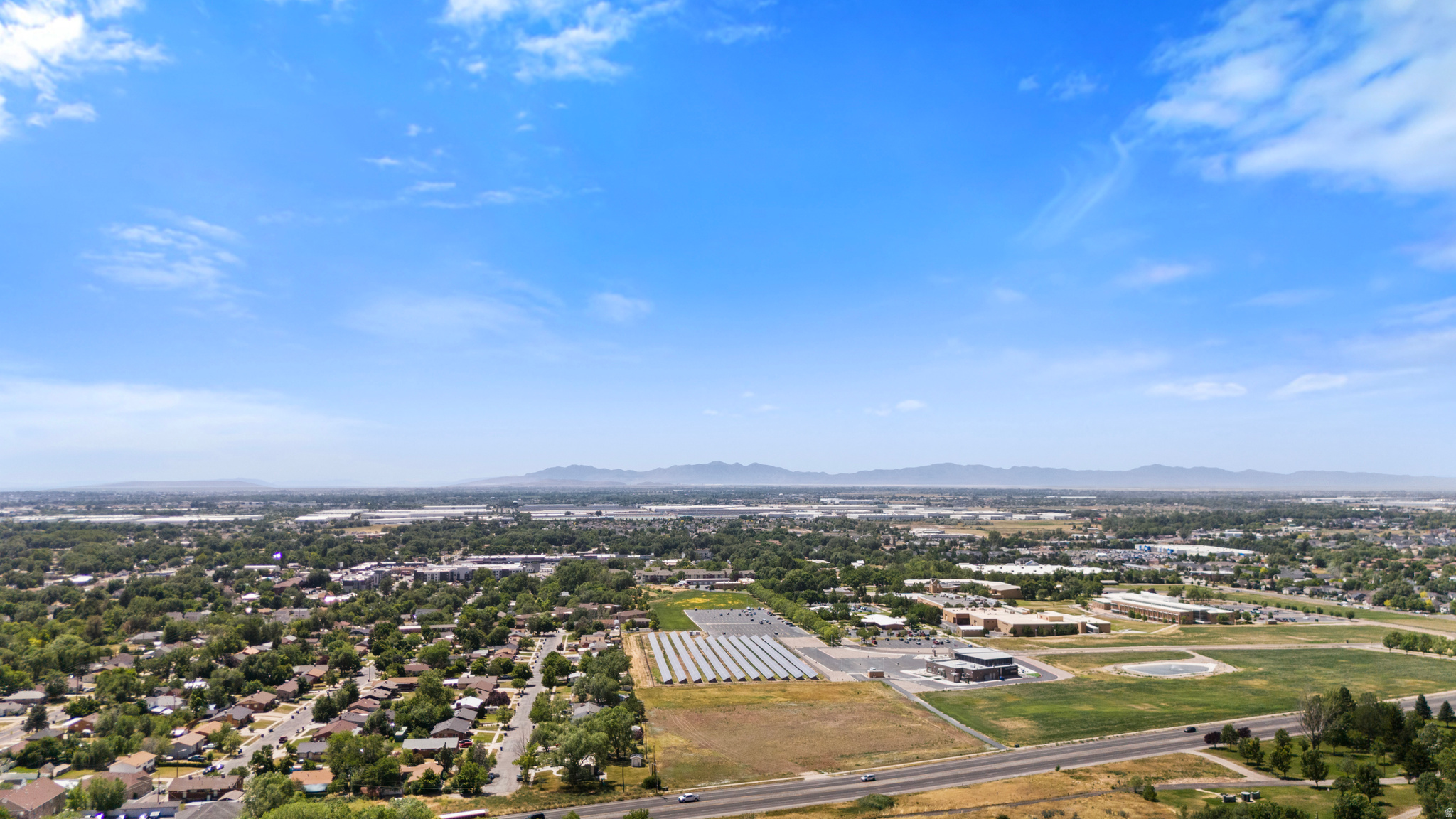 SOUTH EL RANCHO - Residential