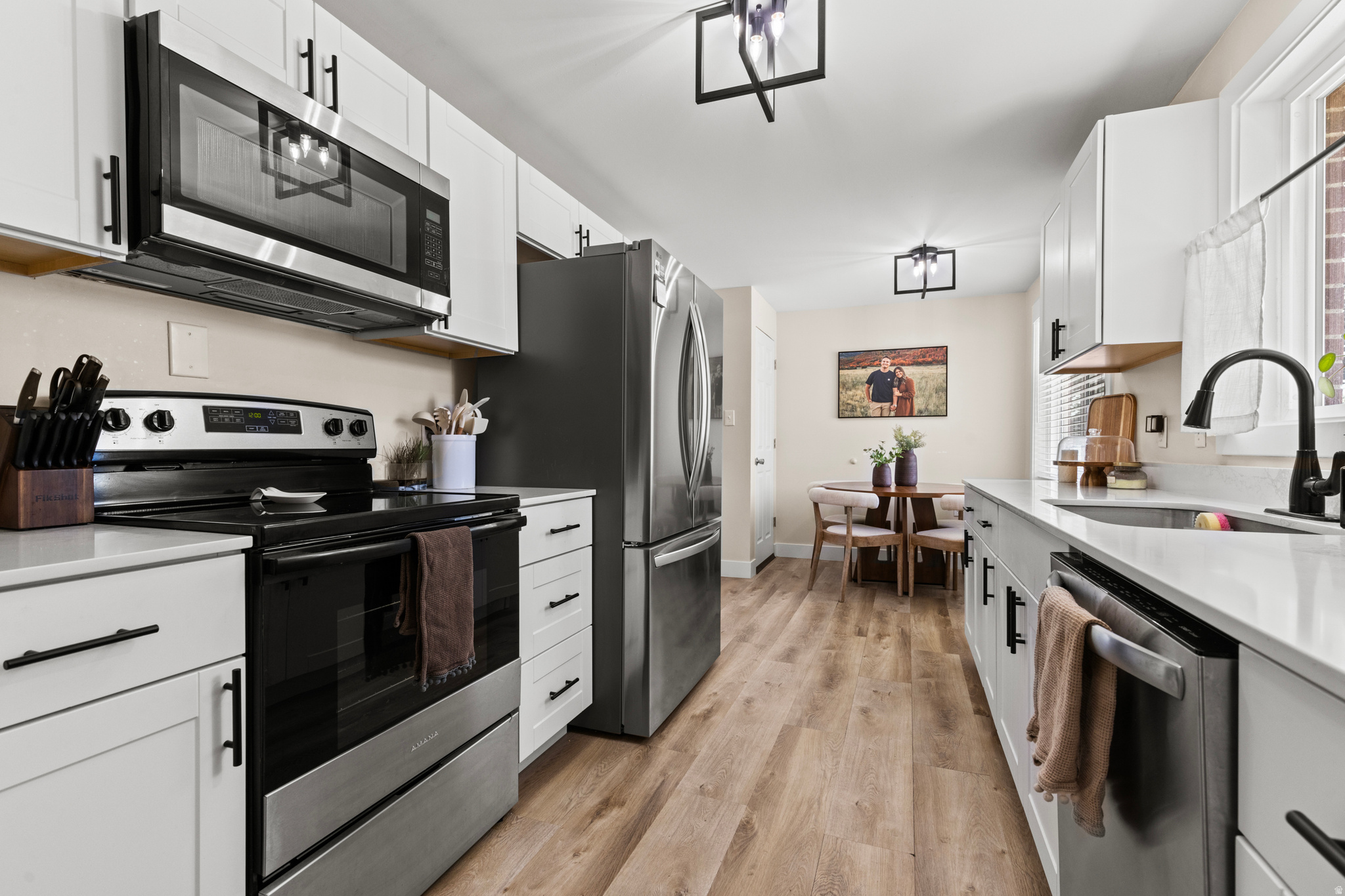 SOUTH EL RANCHO - Residential