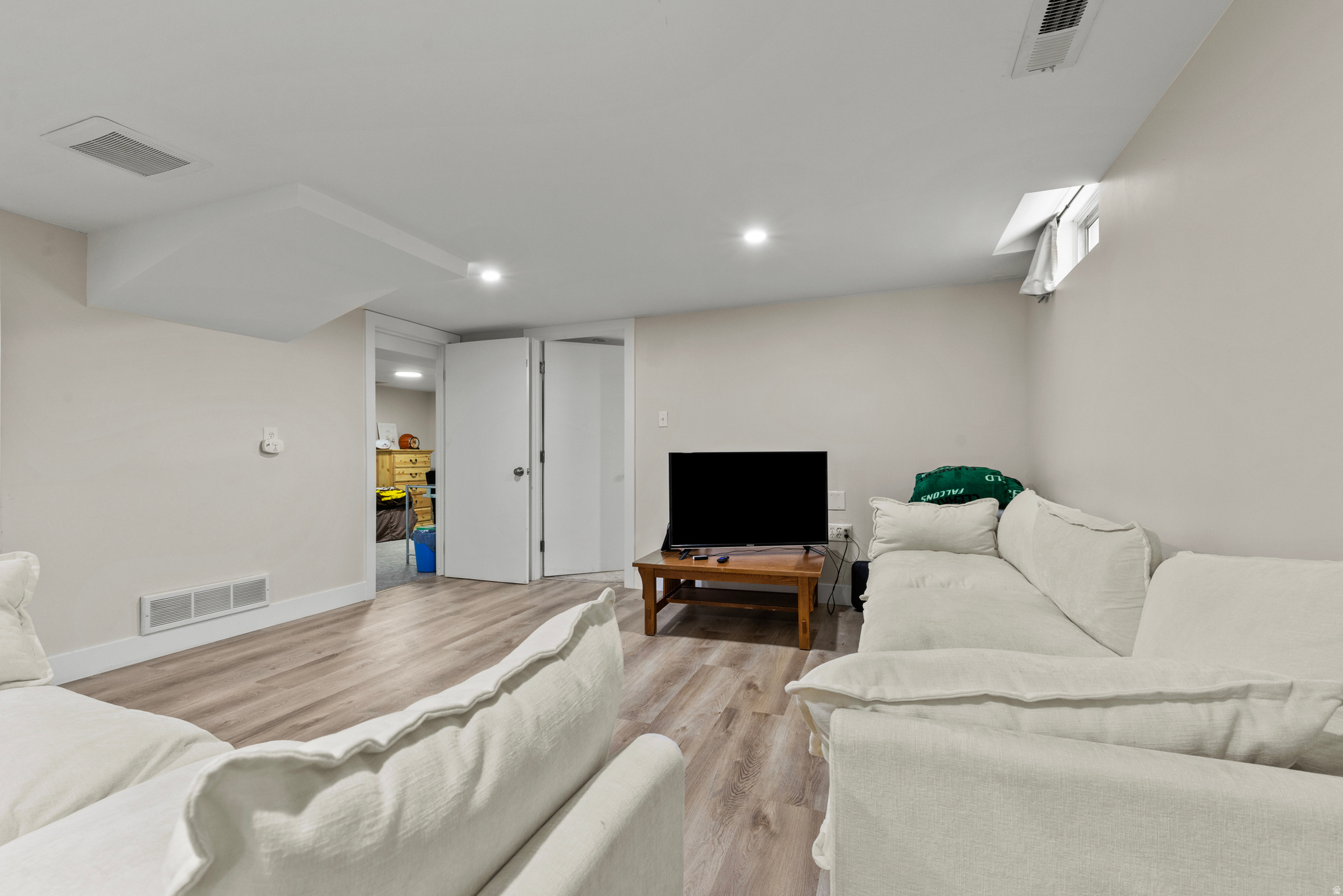 SOUTH EL RANCHO - Residential