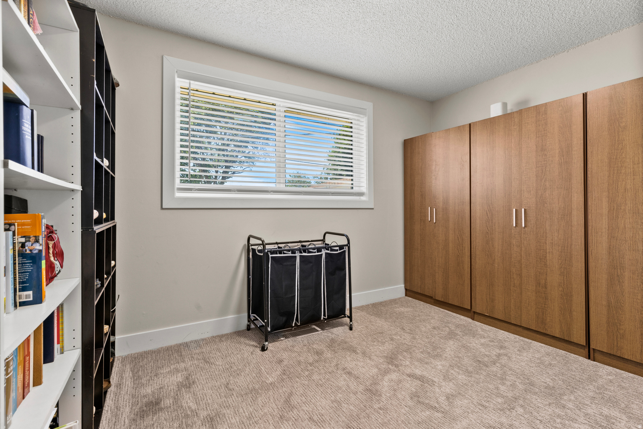 SOUTH EL RANCHO - Residential