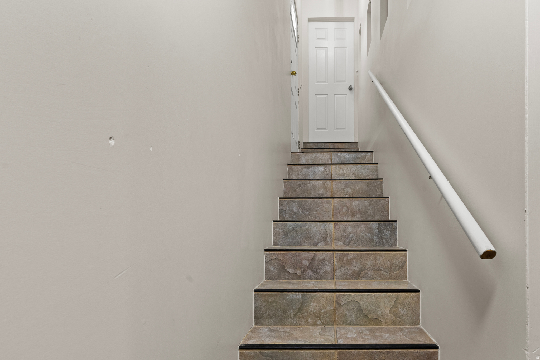 SOUTH EL RANCHO - Residential