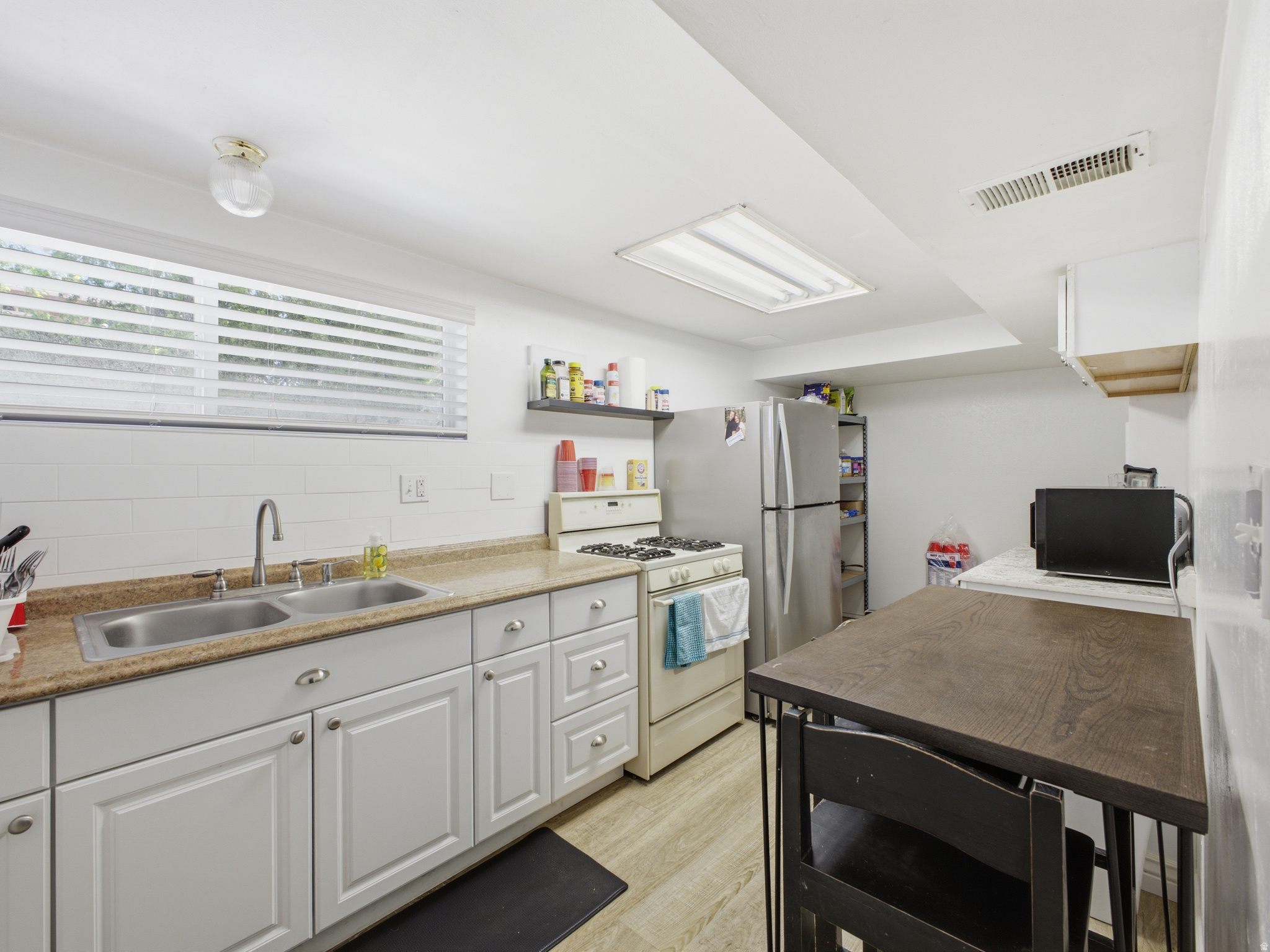 CHERRY ORCHARD ESTATES - Residential