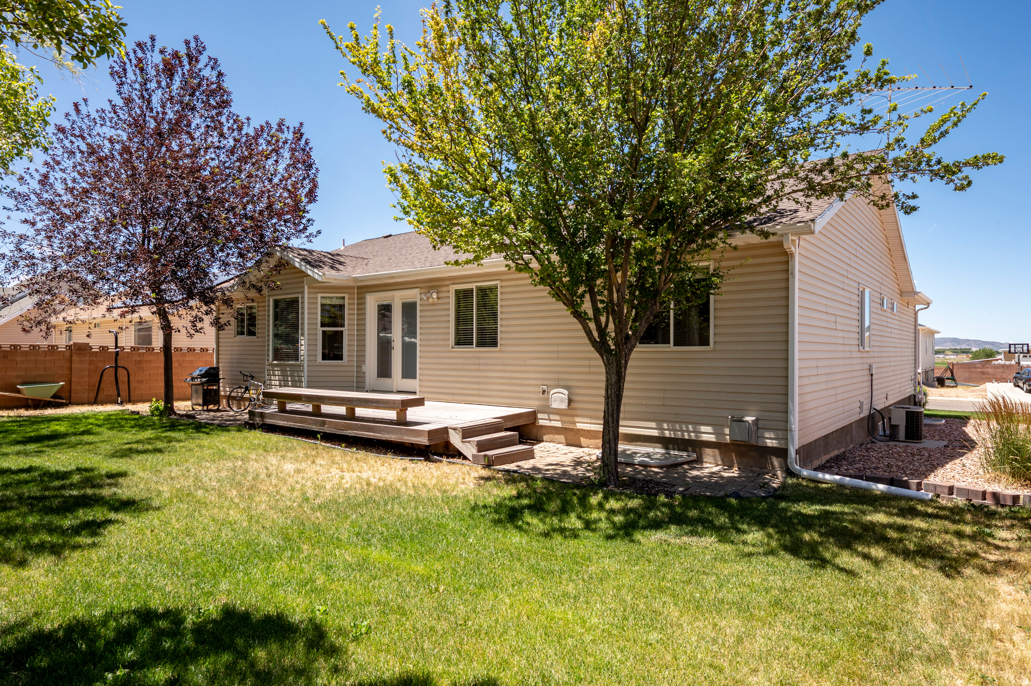 NORTH FIELD ADDITION SUBDIVISION - Residential