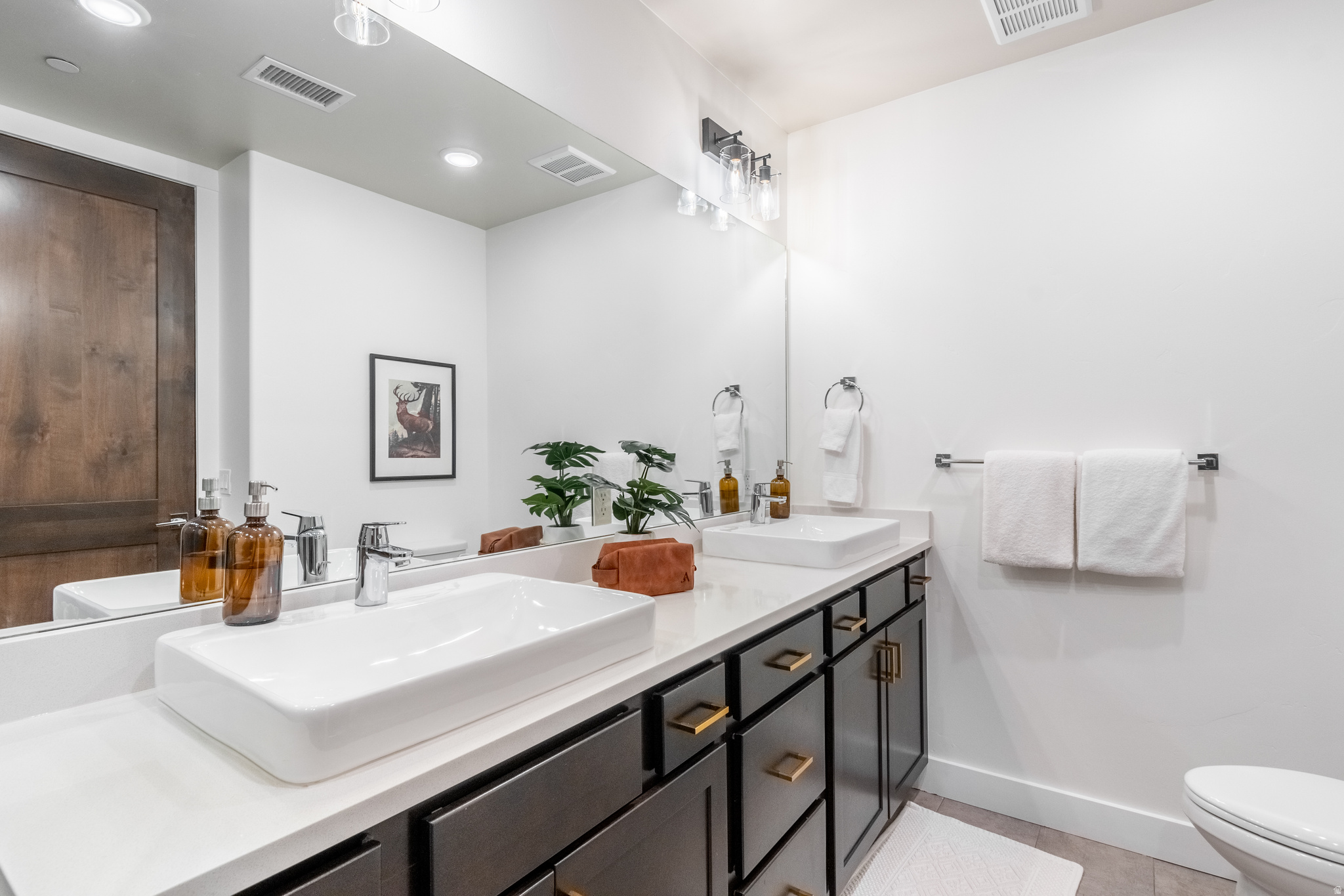 BLACKSTONE FLATS - Residential