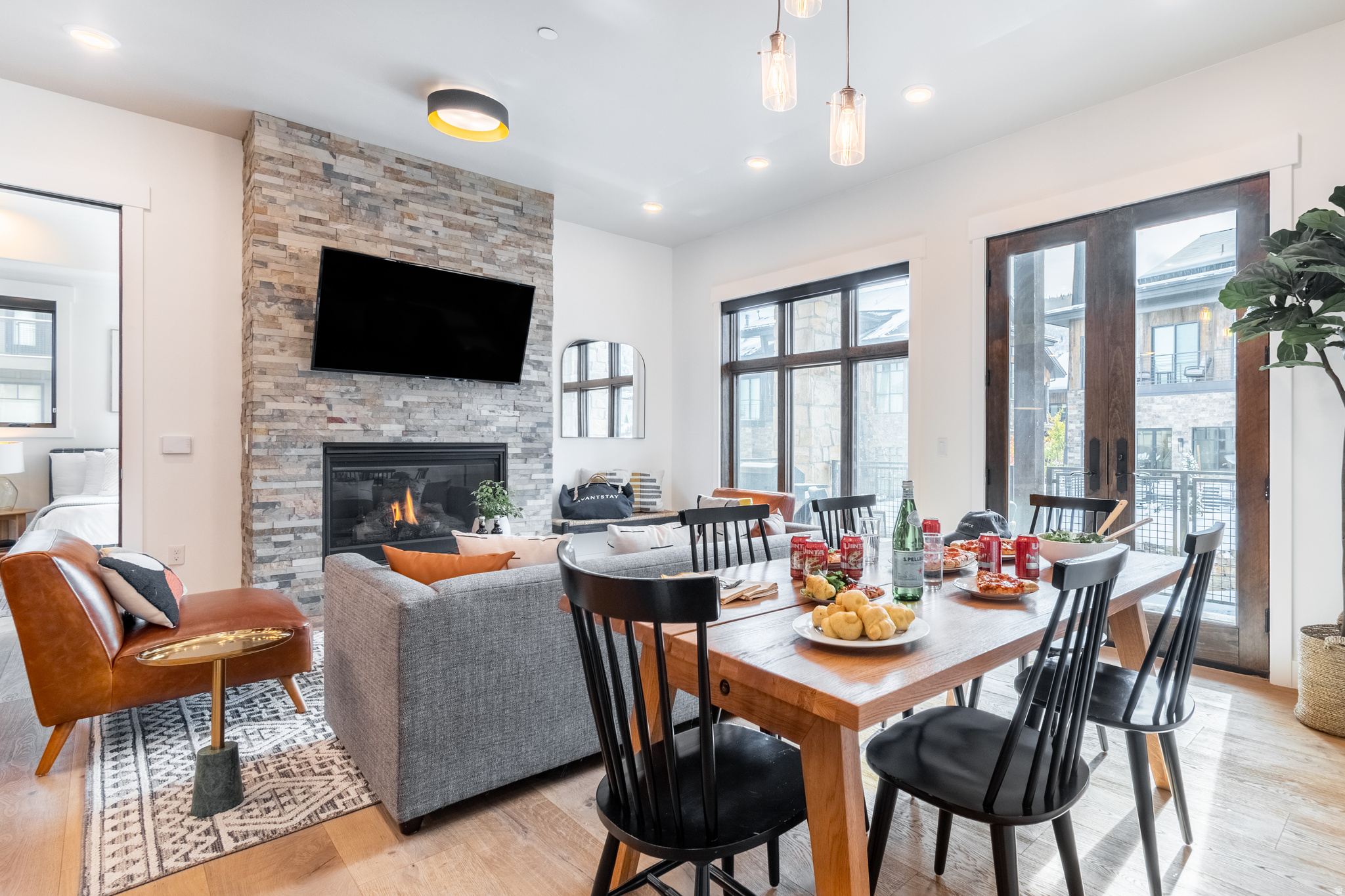 BLACKSTONE FLATS - Residential