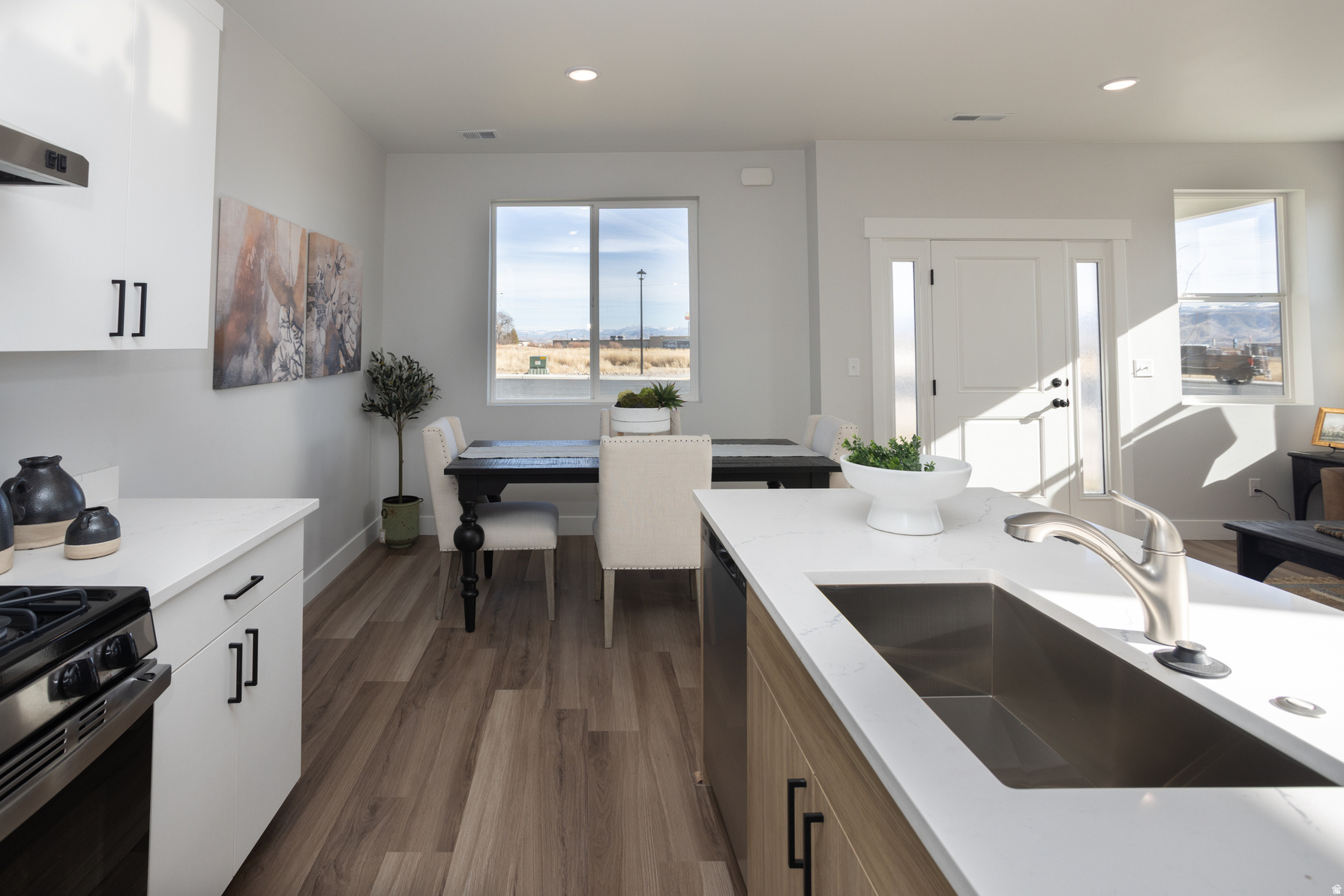 COVE MOUNTAIN TOWNHOMES - Residential