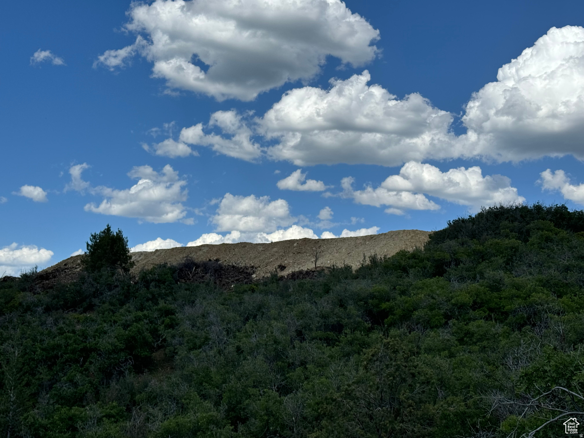 HIDEAWAY VALLEY - Land
