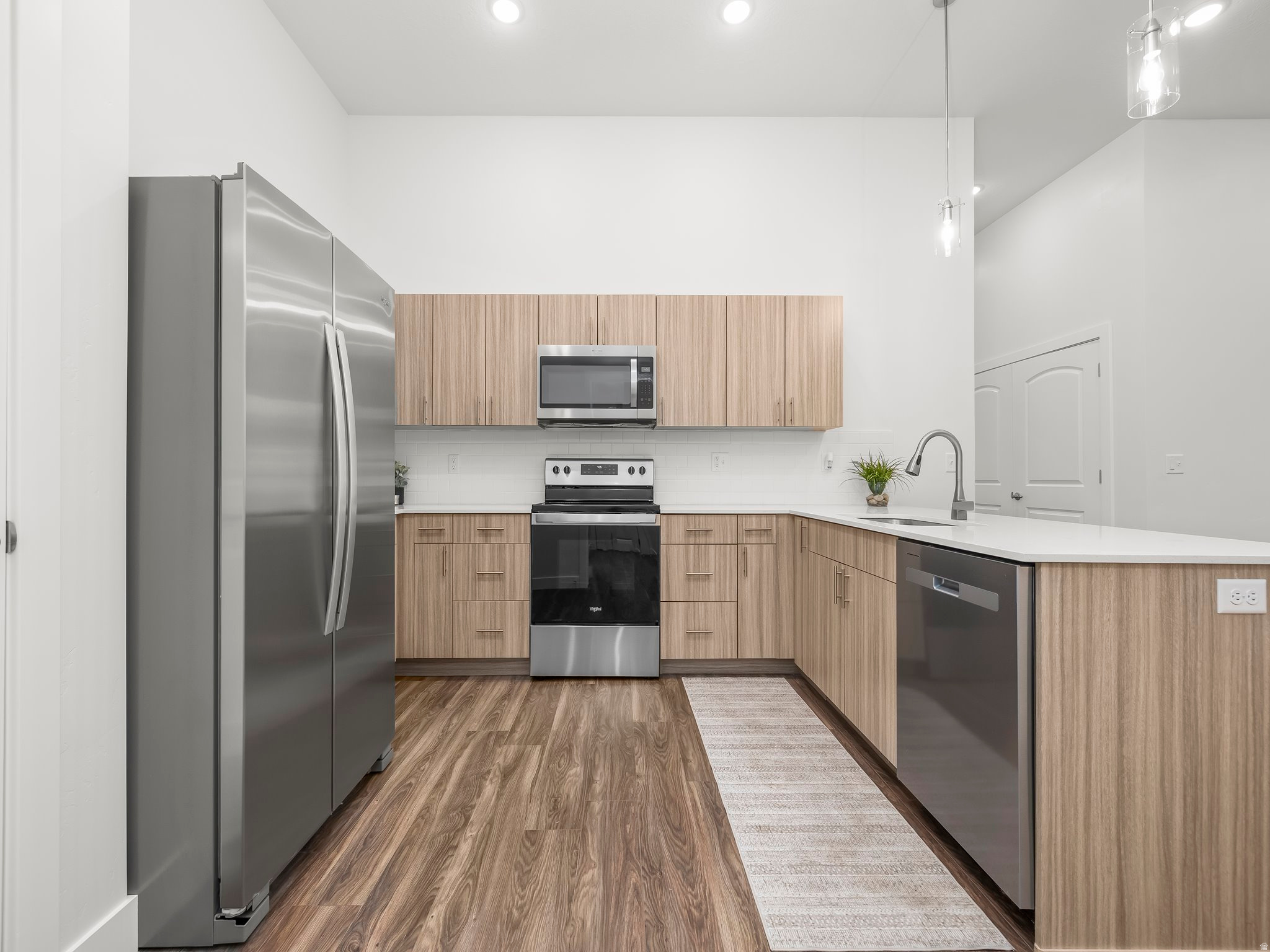 SARATOGA VIEW - Residential