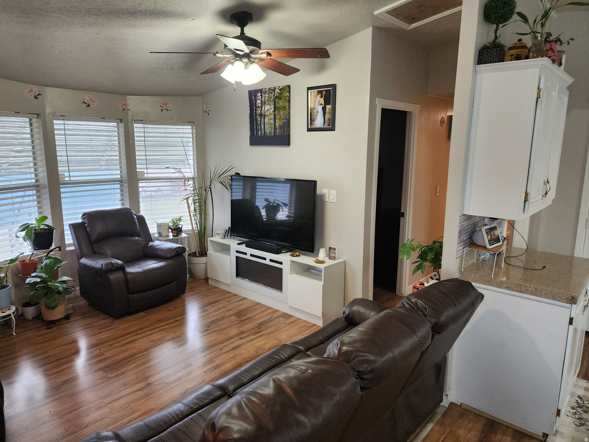 MAJESTIC MEADOWS - Residential