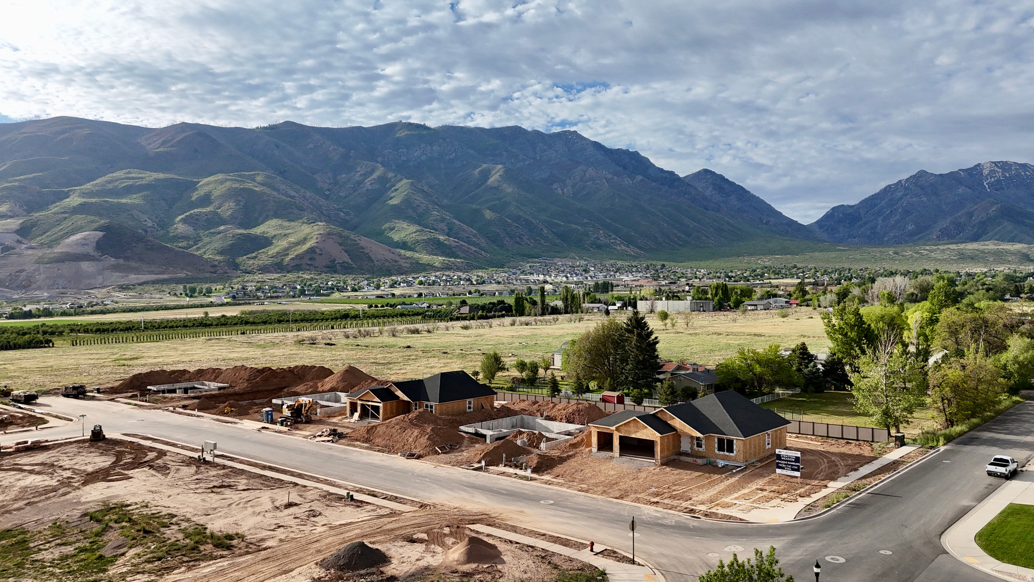 STRATTON MEADOWS - Residential