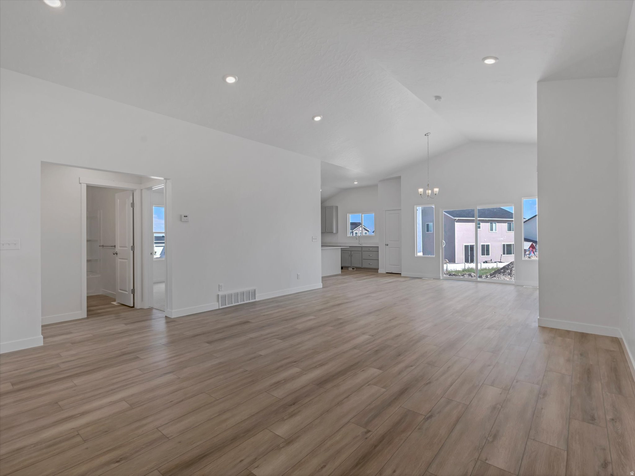 STRATTON MEADOWS - Residential