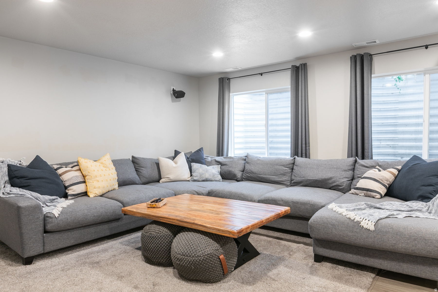 MEADOWS - Residential