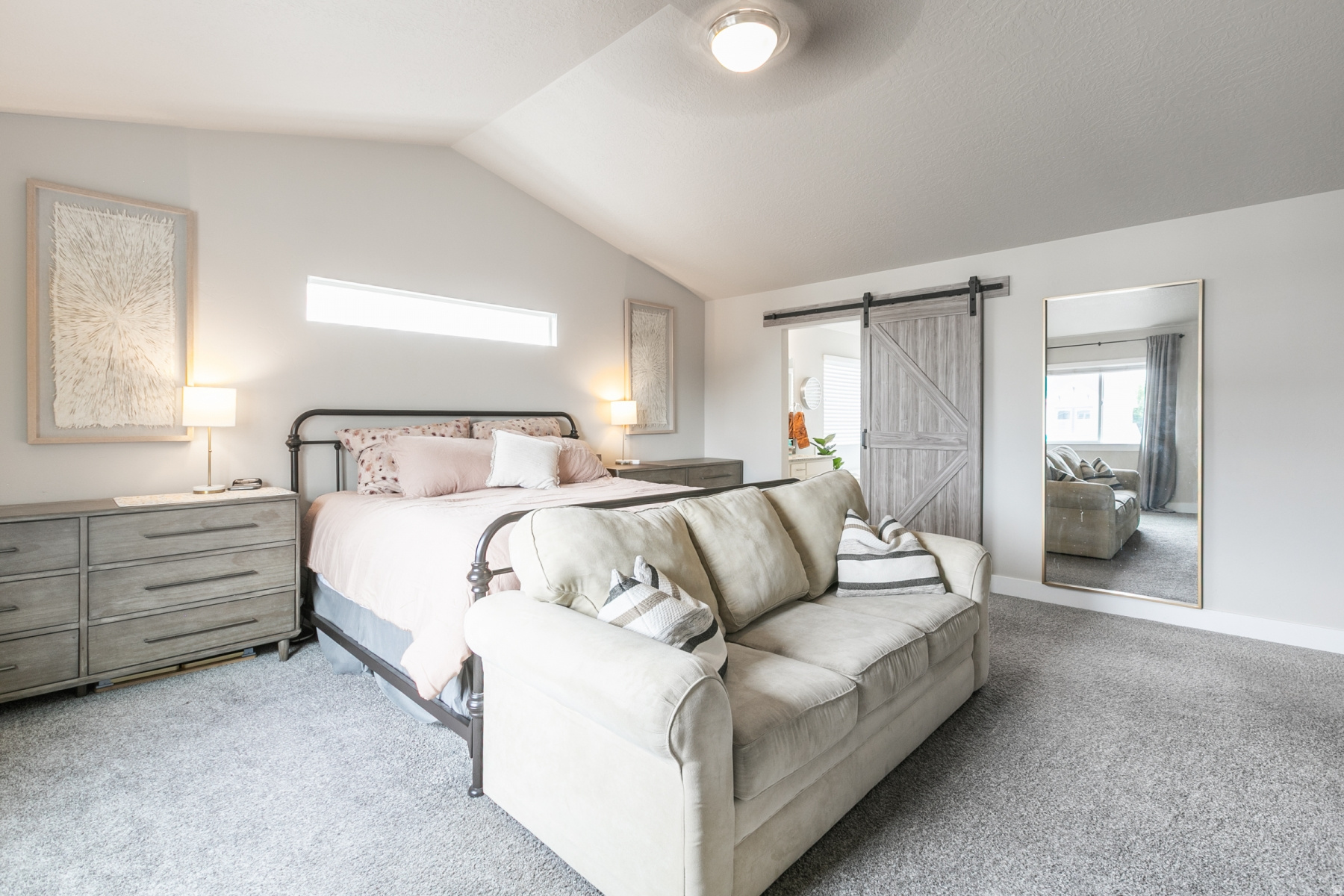 MEADOWS - Residential