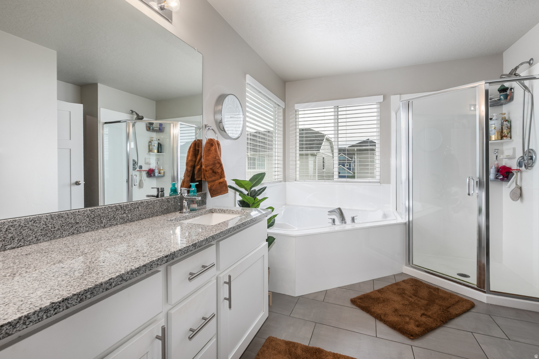 MEADOWS - Residential
