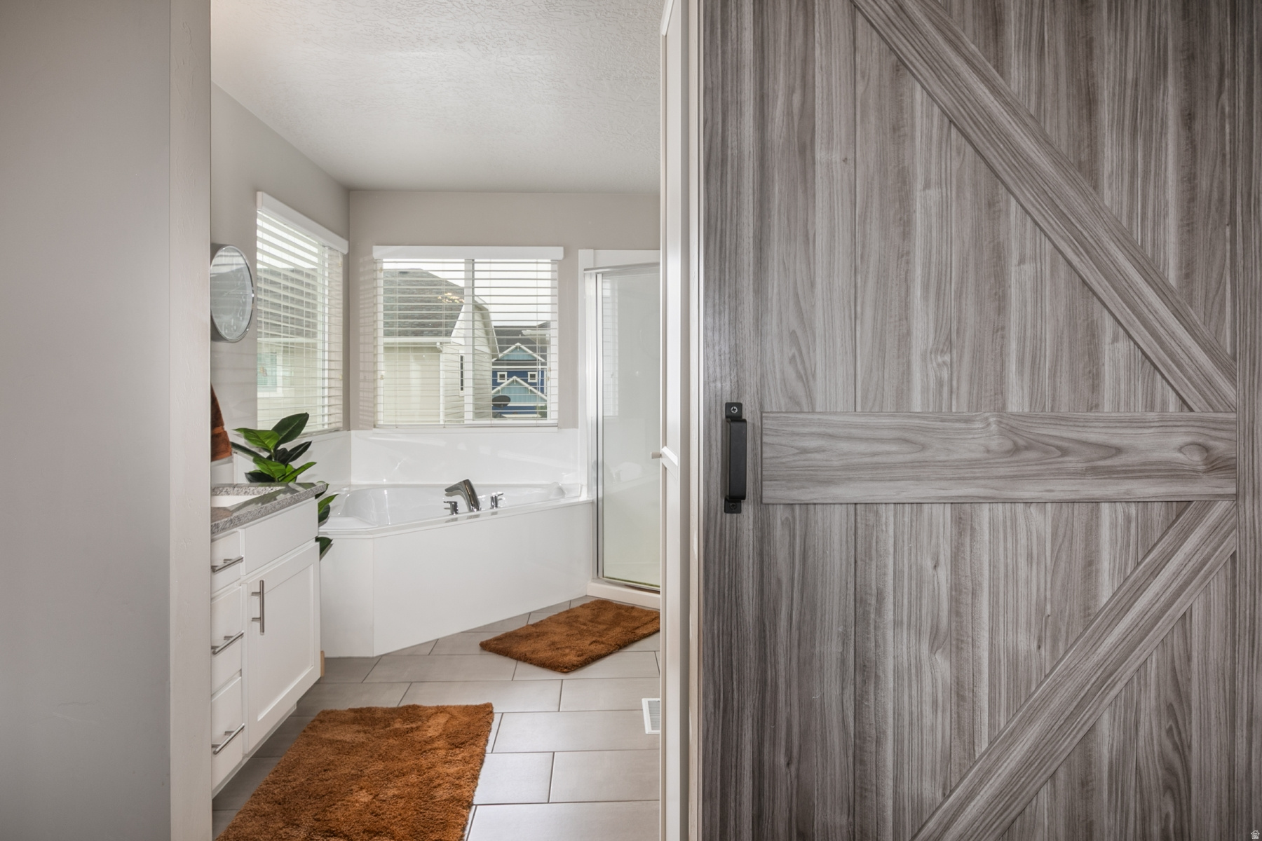 MEADOWS - Residential