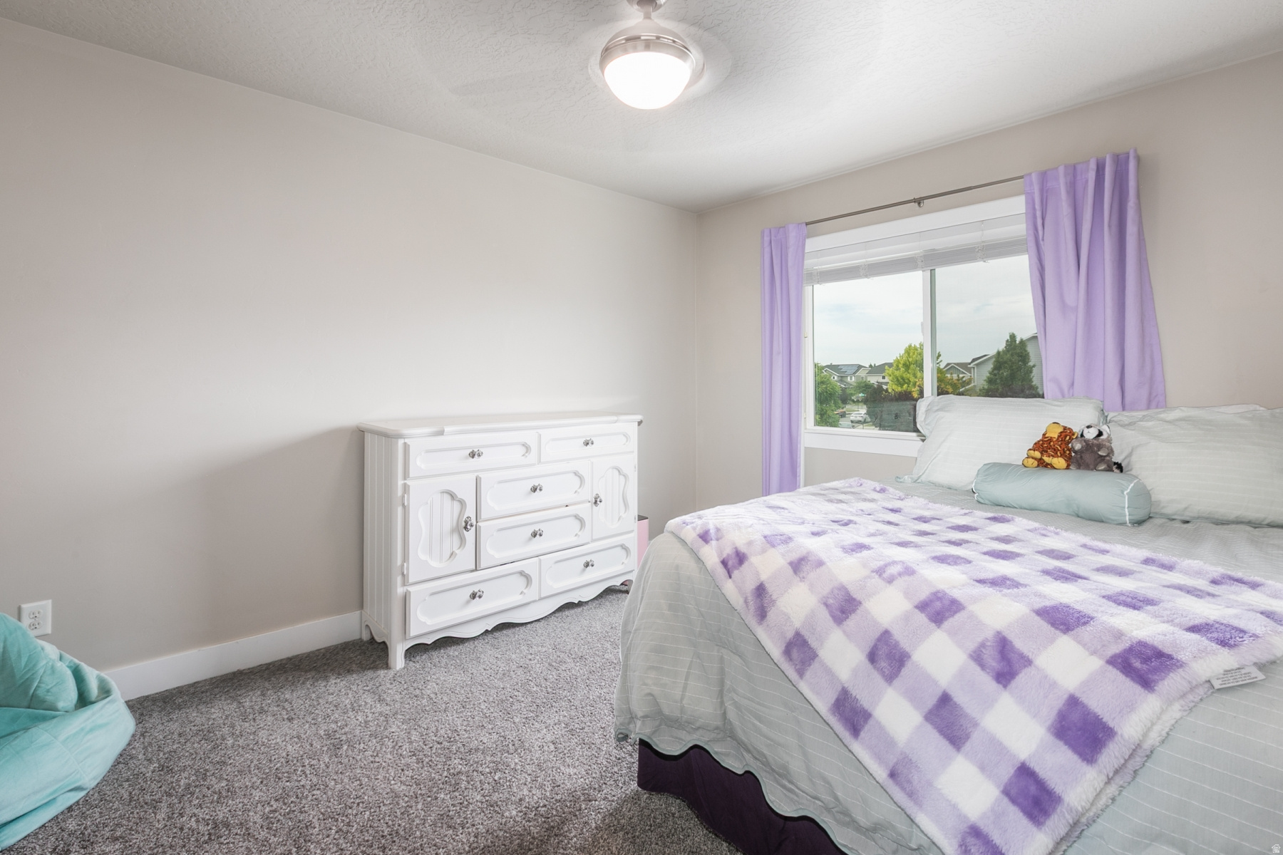 MEADOWS - Residential