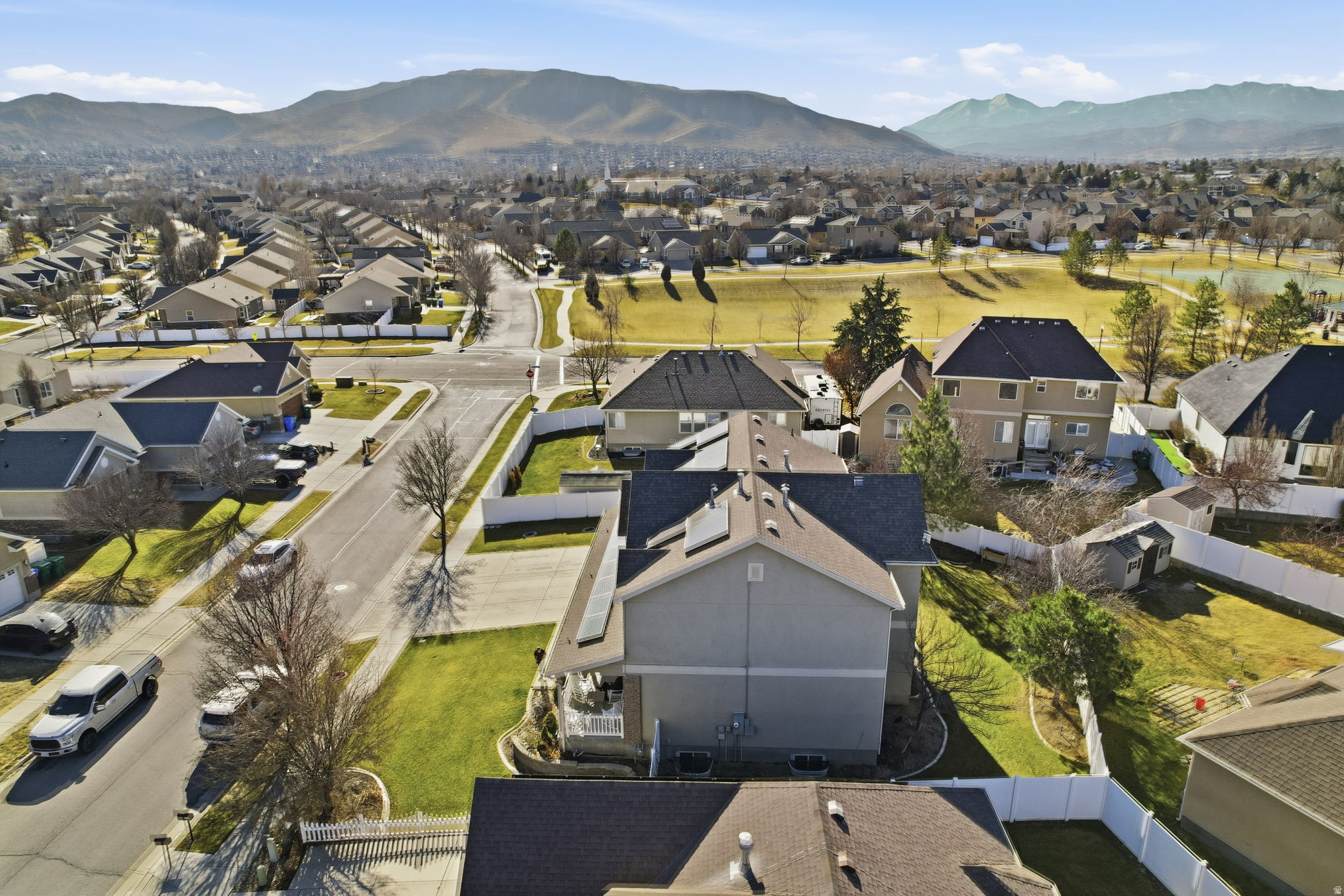 MEADOWS - Residential