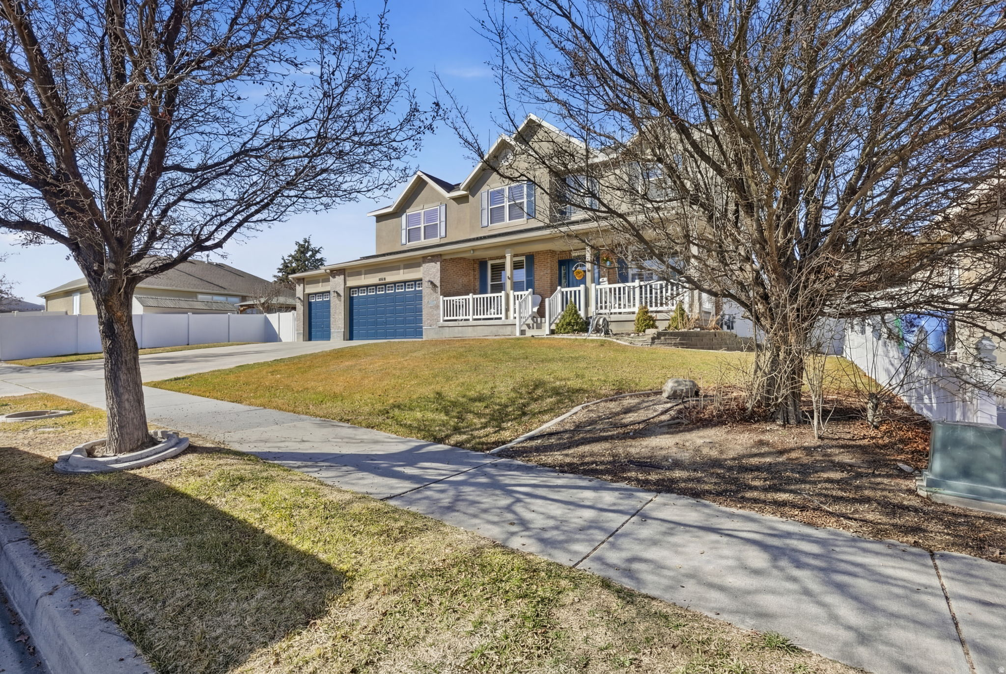 MEADOWS - Residential