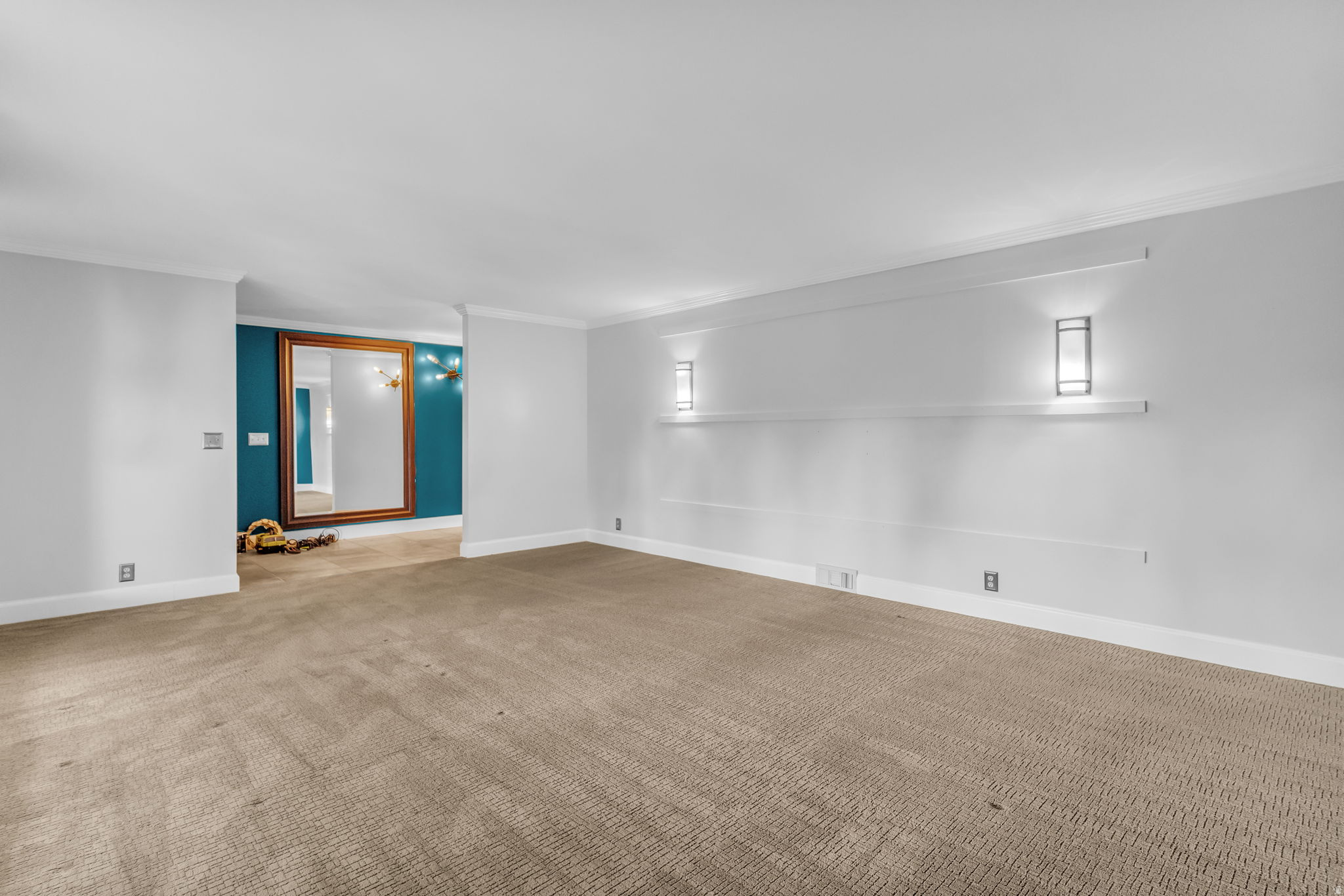 LAURELWOOD ESTATES - Residential