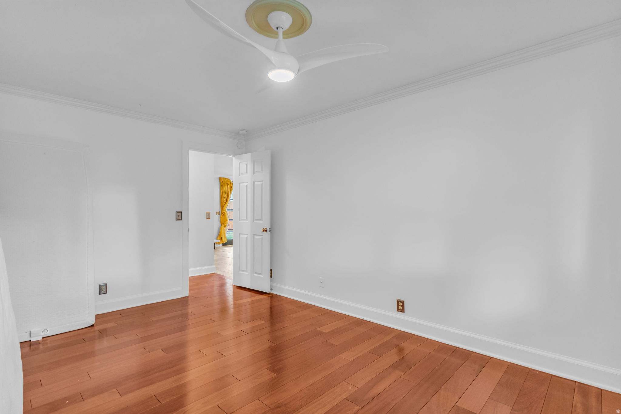 LAURELWOOD ESTATES - Residential