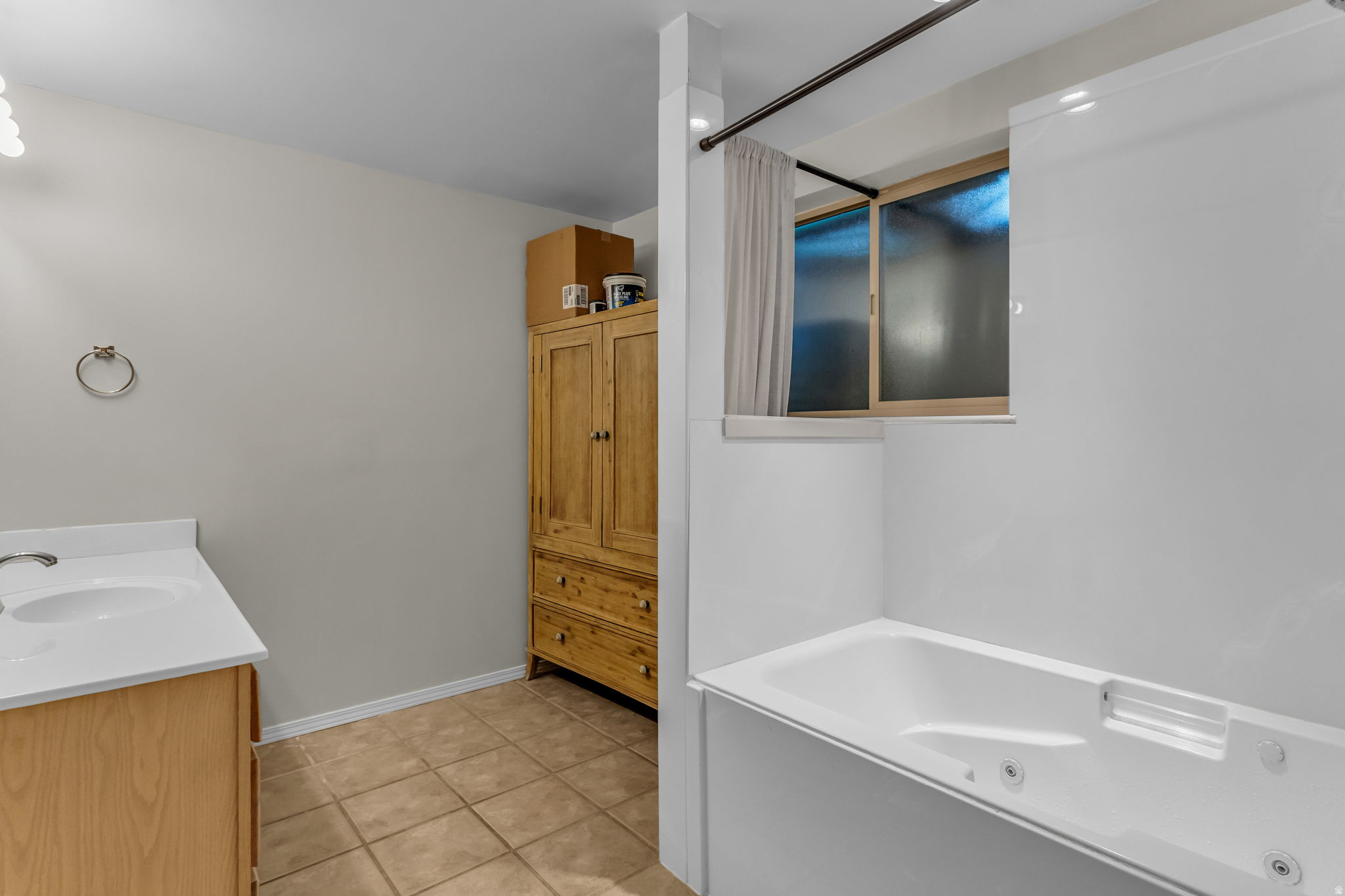 LAURELWOOD ESTATES - Residential