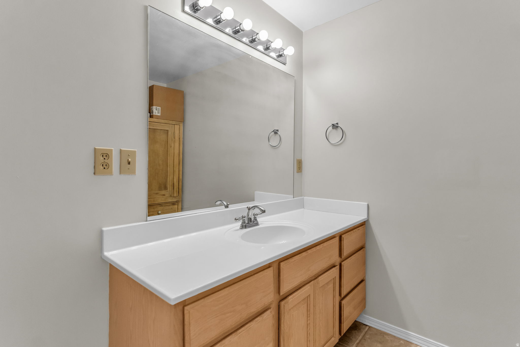 LAURELWOOD ESTATES - Residential