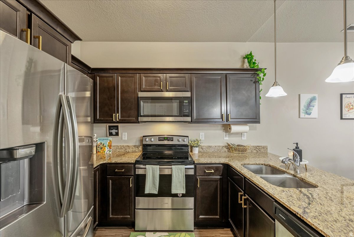 HORIZON HEIGHTS - Residential