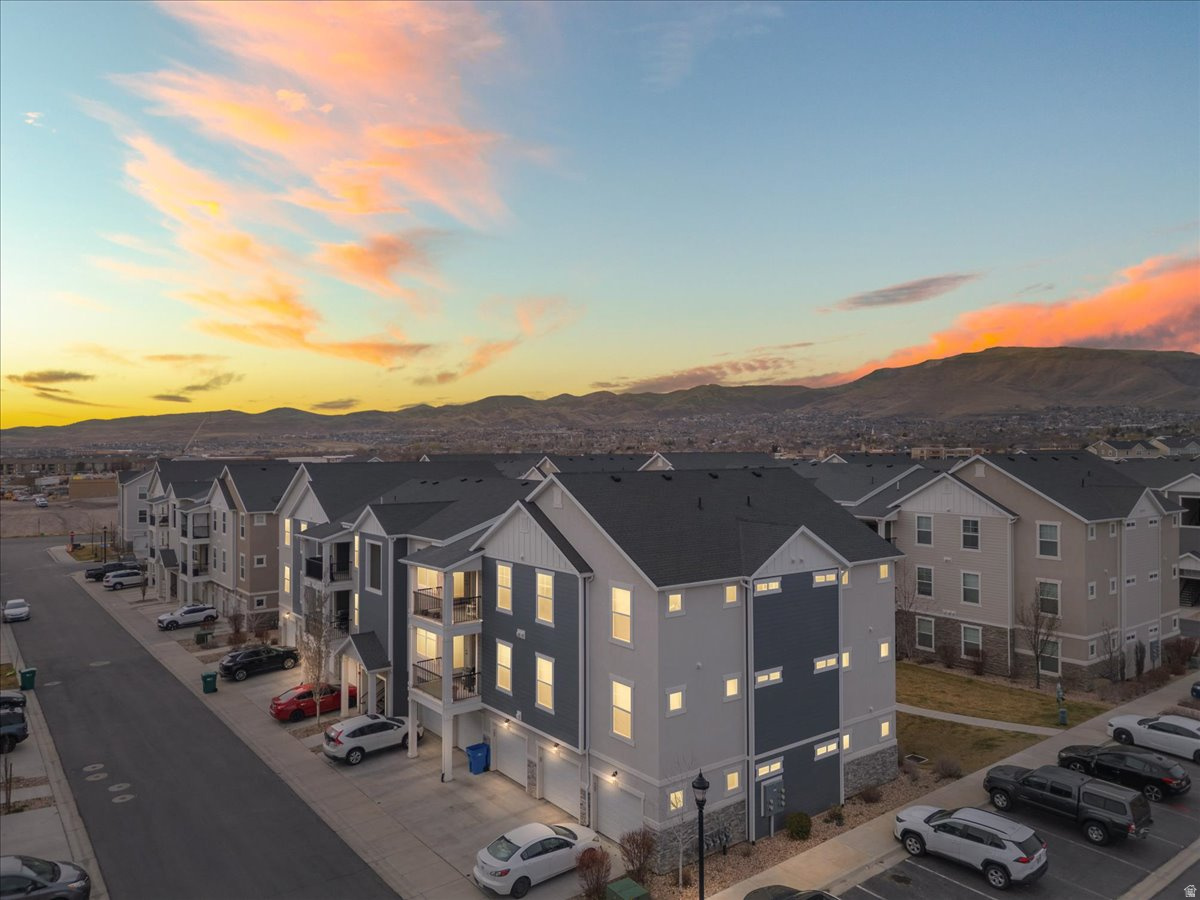 HORIZON HEIGHTS - Residential