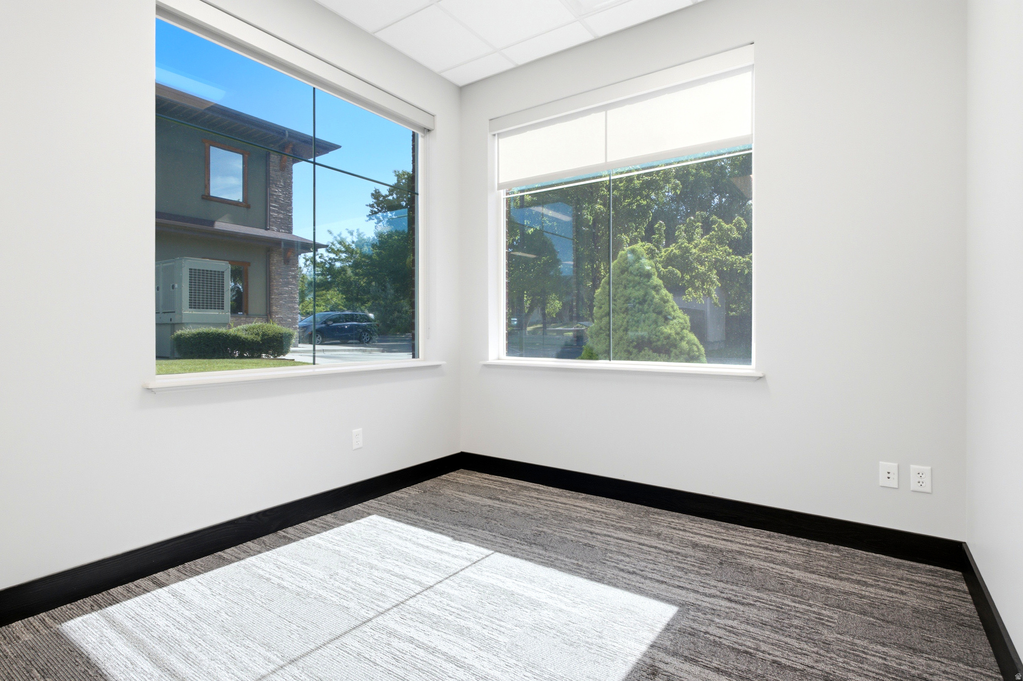 PINNACLE POINT - Commercial Lease