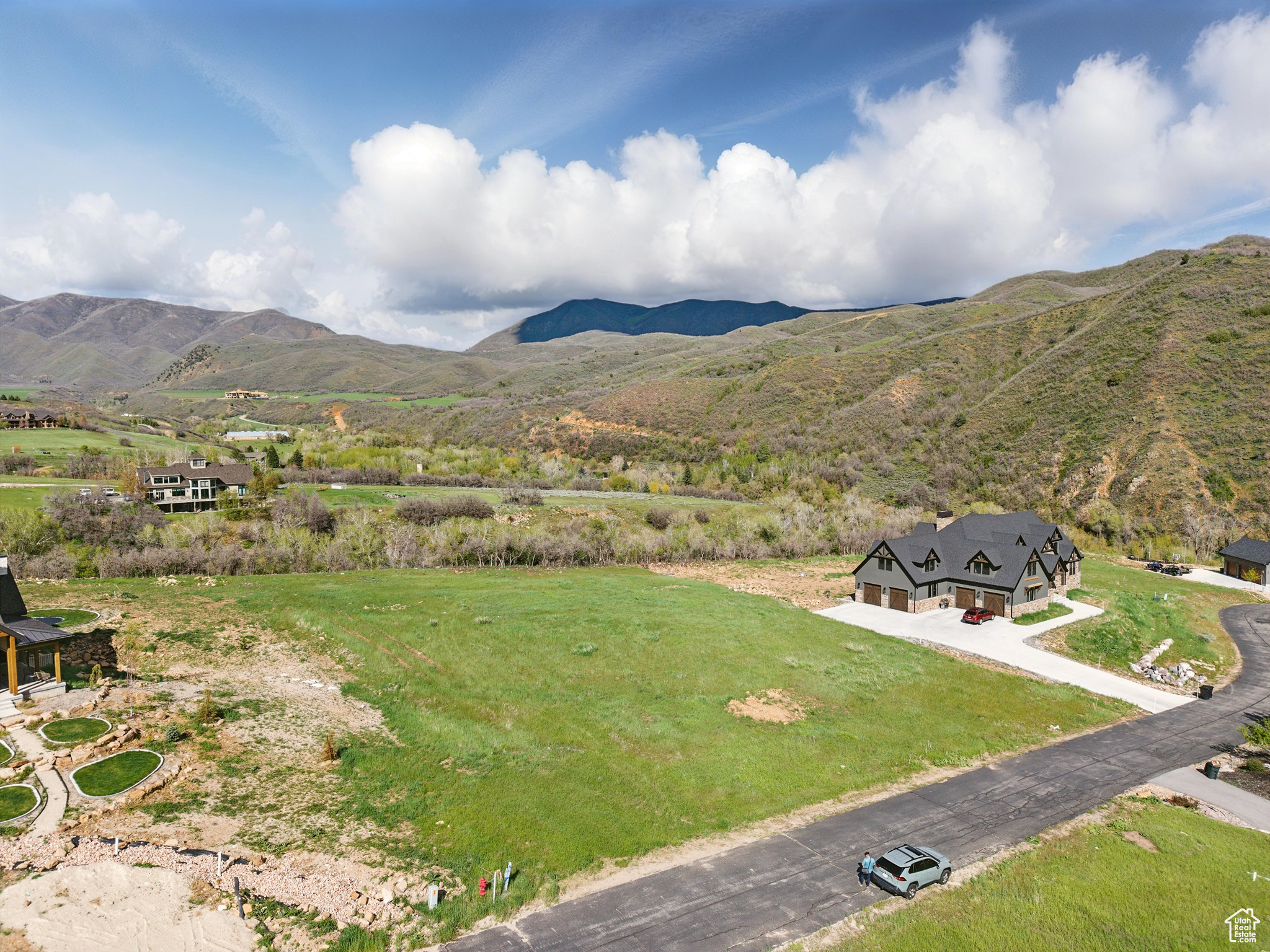 THE COTTAGES AT HOBBLE CREEK - Land