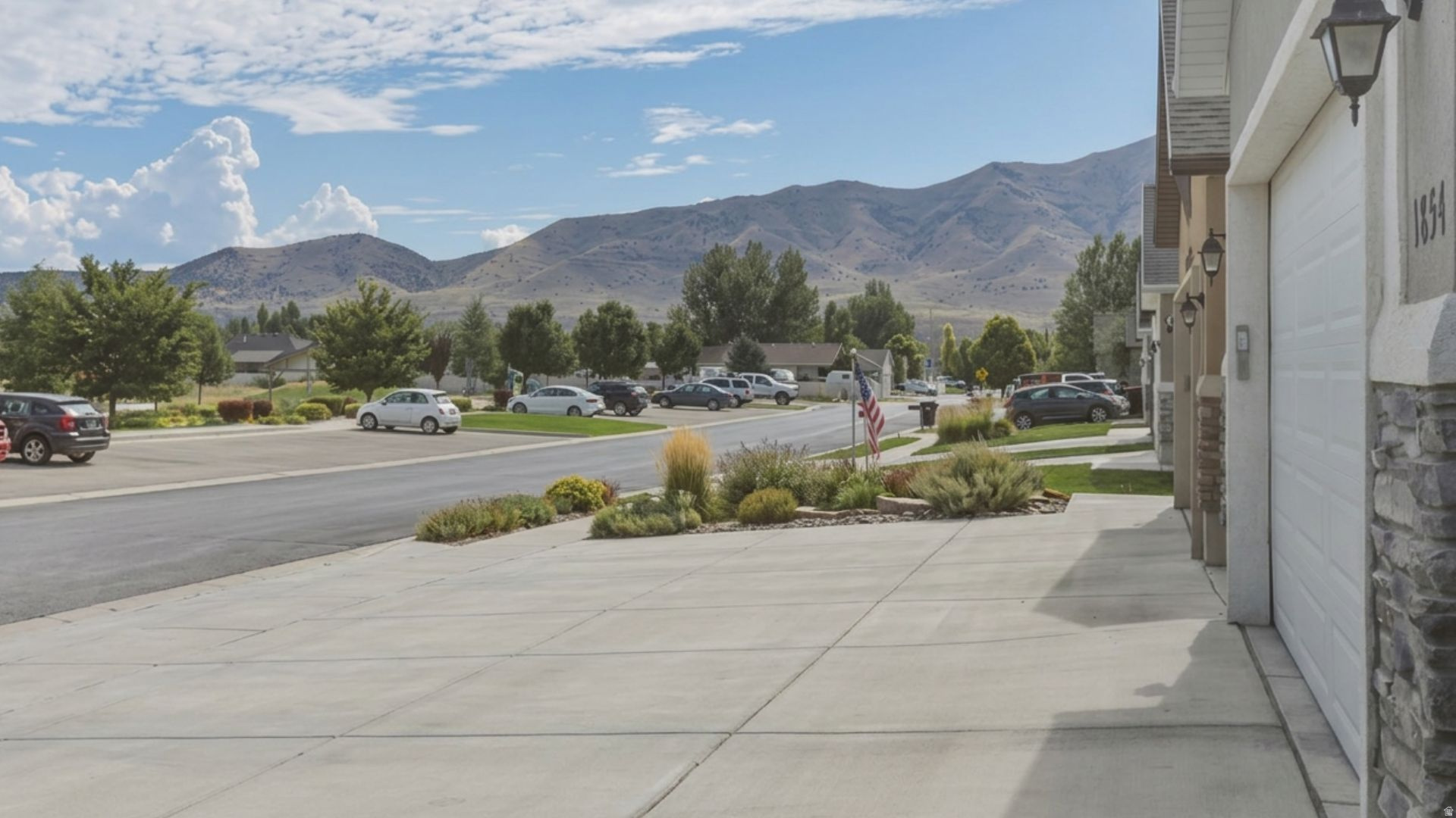 EAGLE POINT - Residential