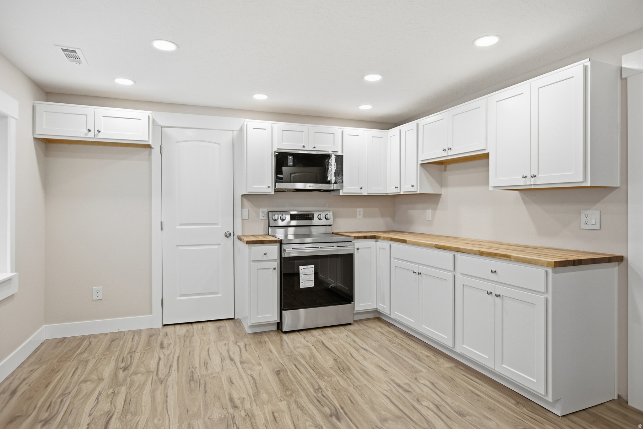 EAGLE POINT - Residential