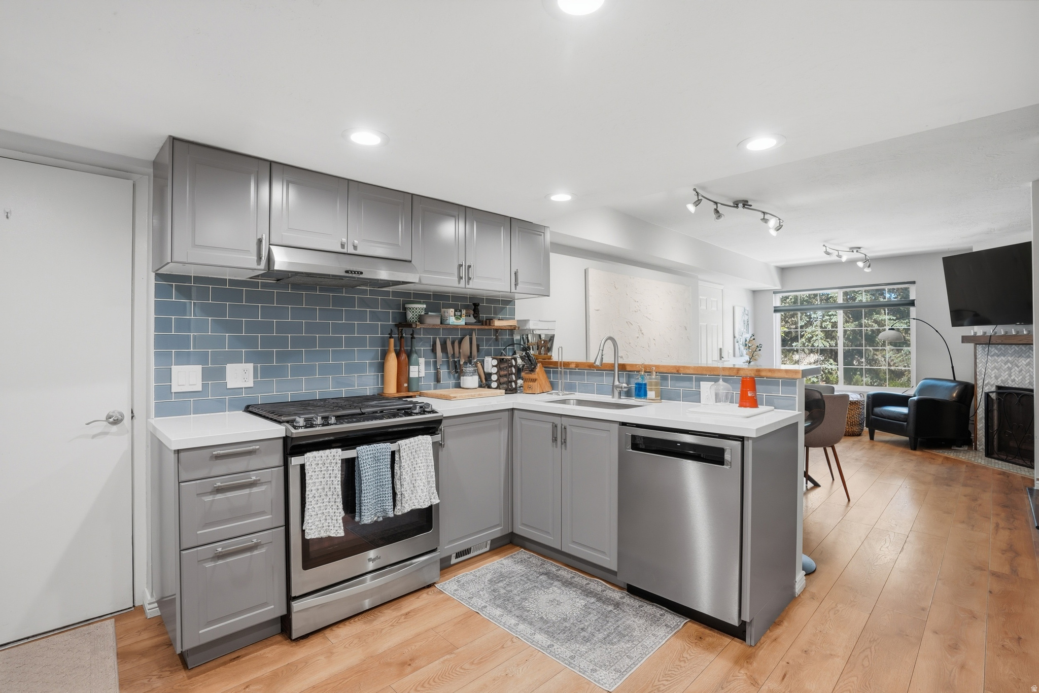 RANCH CONDOMINIUMS - Residential