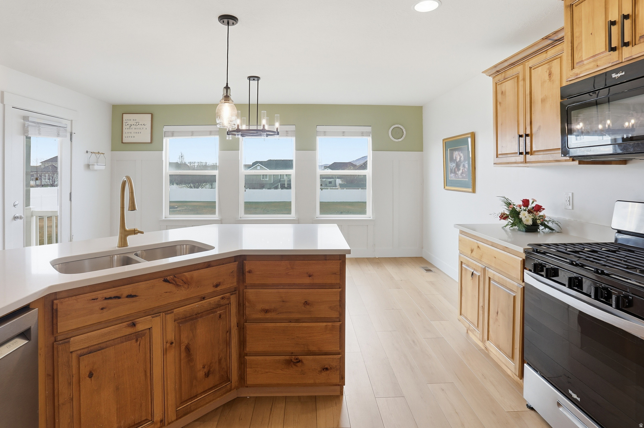 SNOWS SPRINGS - Residential