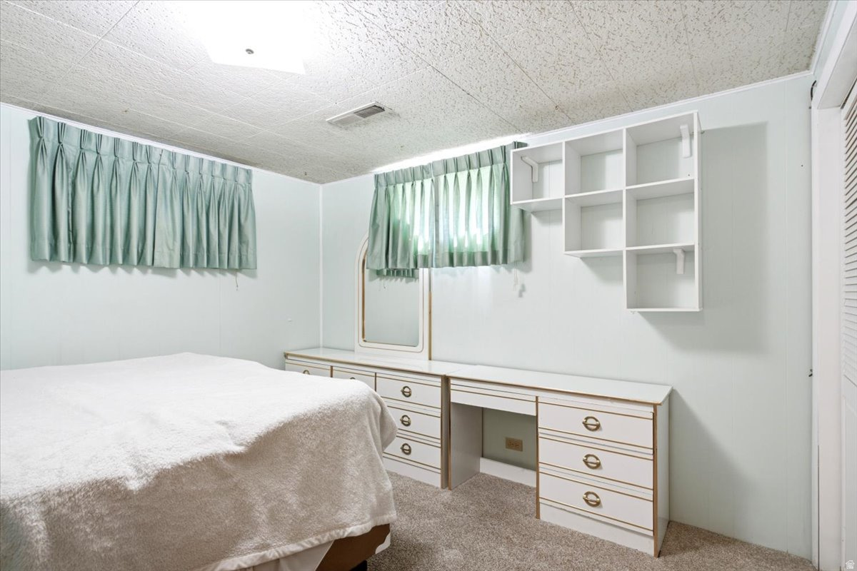 NORTH HILLSDALE - Residential