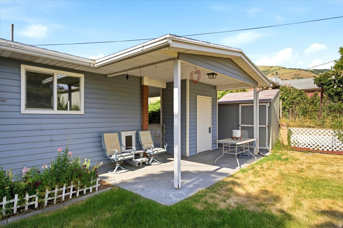 NORTH HILLSDALE - Residential