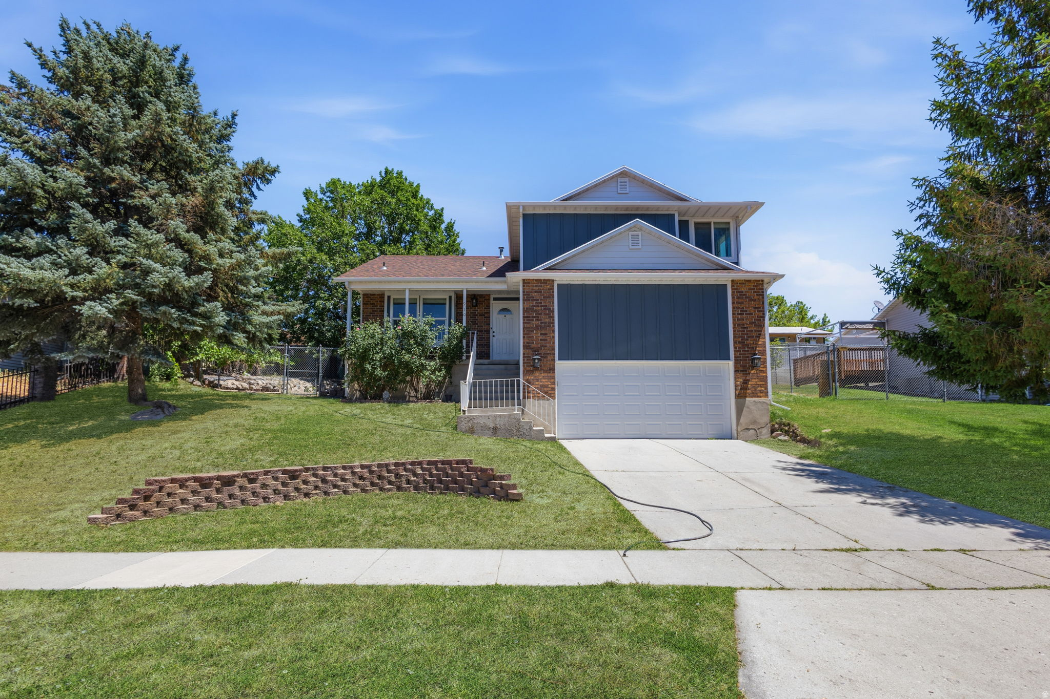 RIVER OAKS SUB - Residential