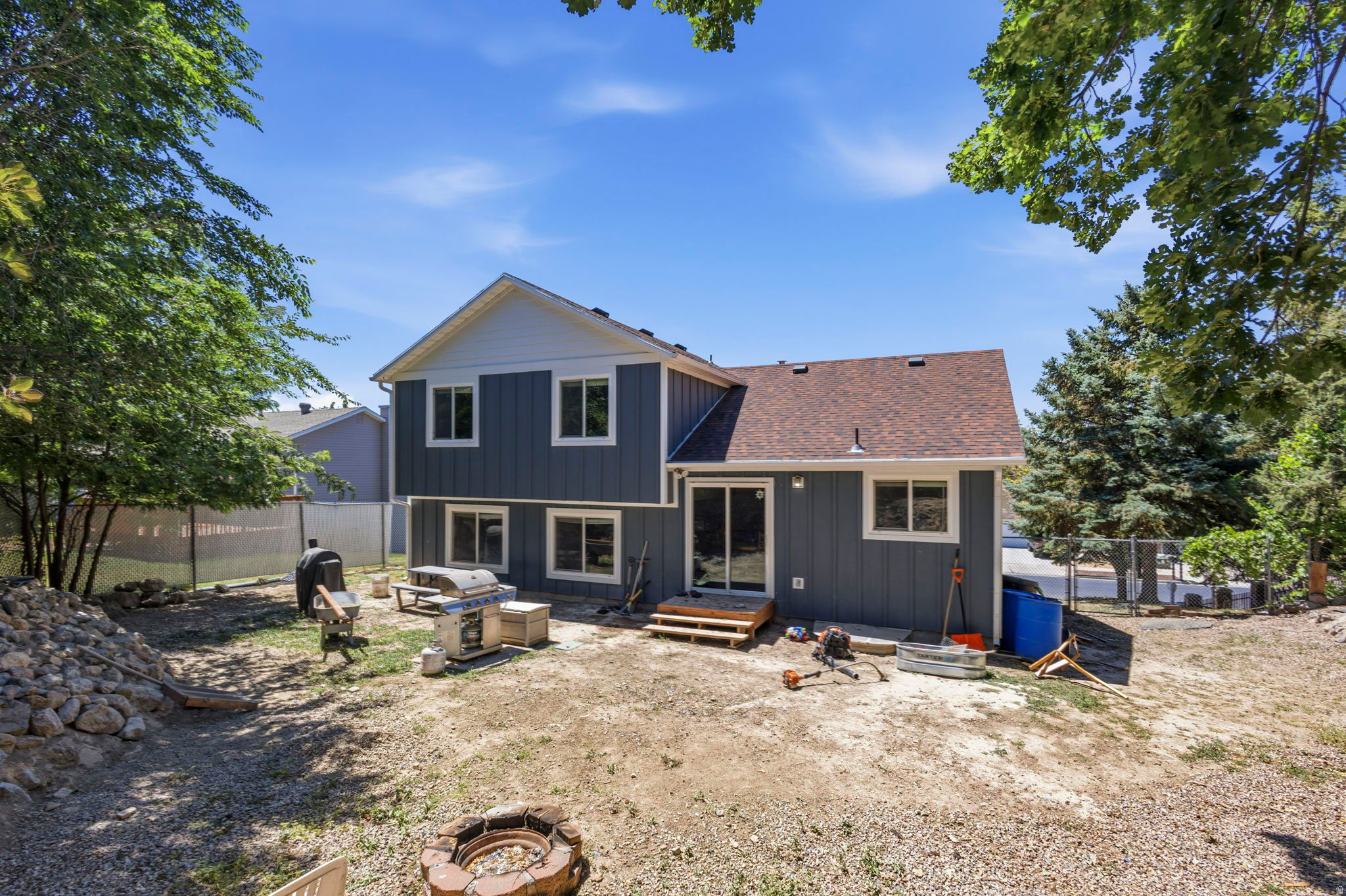 RIVER OAKS SUB - Residential