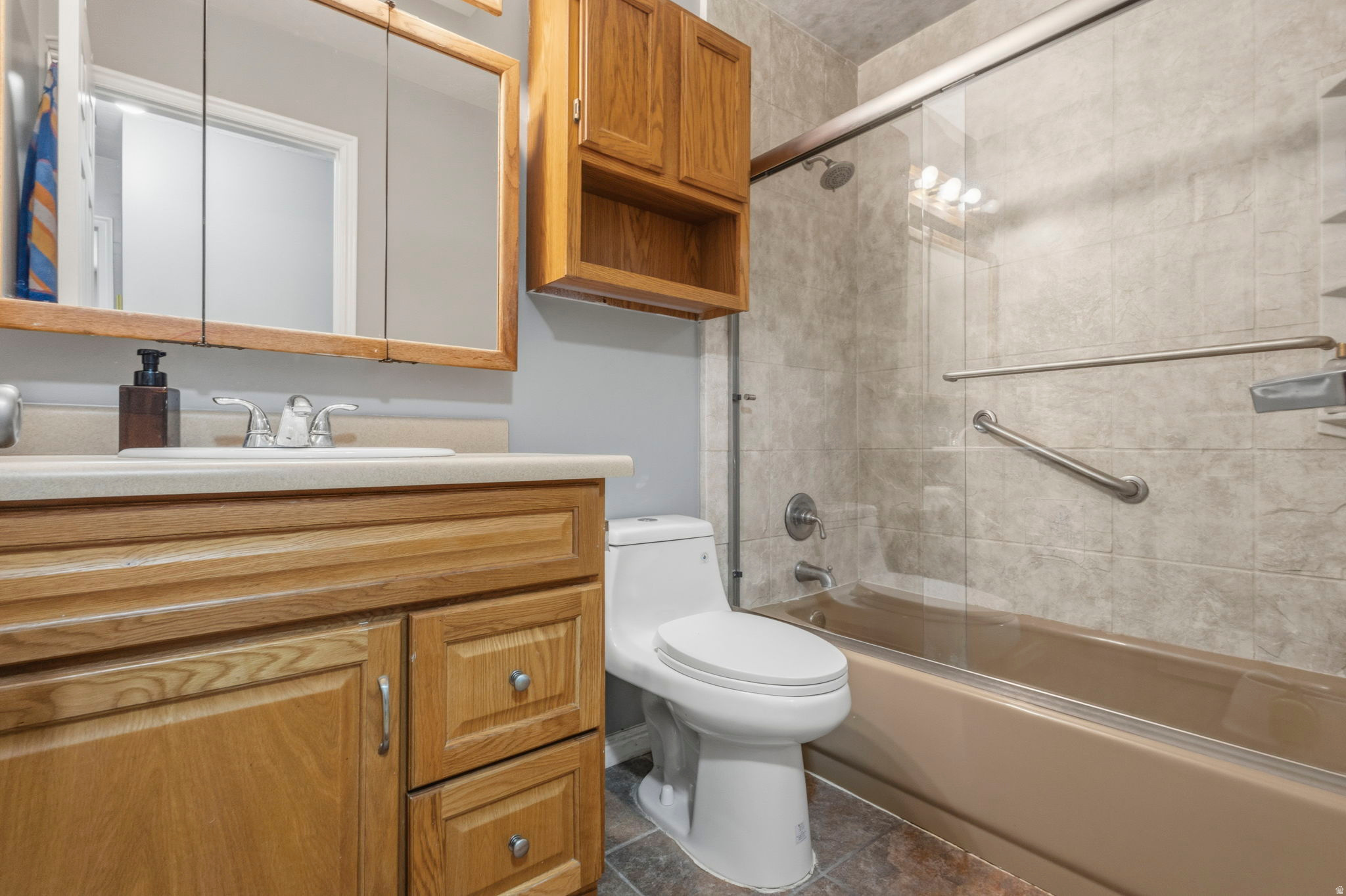 RIVER OAKS SUB - Residential